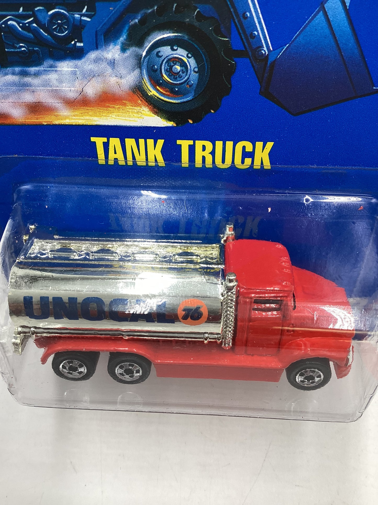 Hot Wheels Blue Card Collector  No. 147 Tank Truck Red Unocal 76 BW Wheels 239G