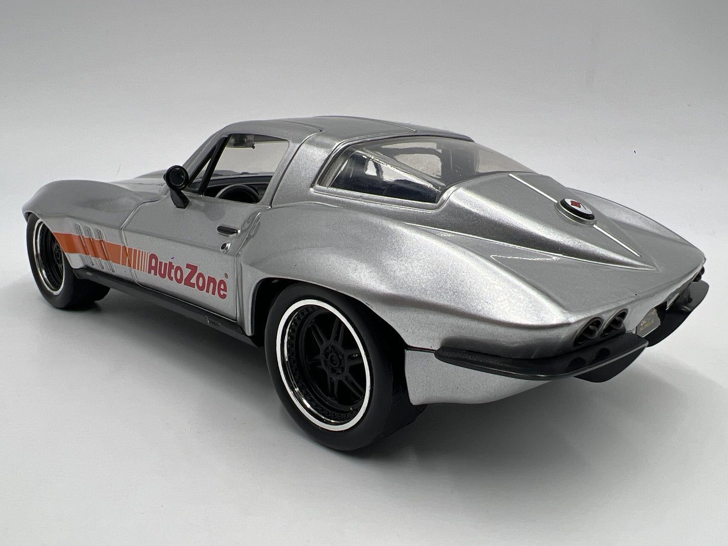Jada 1/24 Scale AutoZone 1966 Chevy Corvette Silver Loose