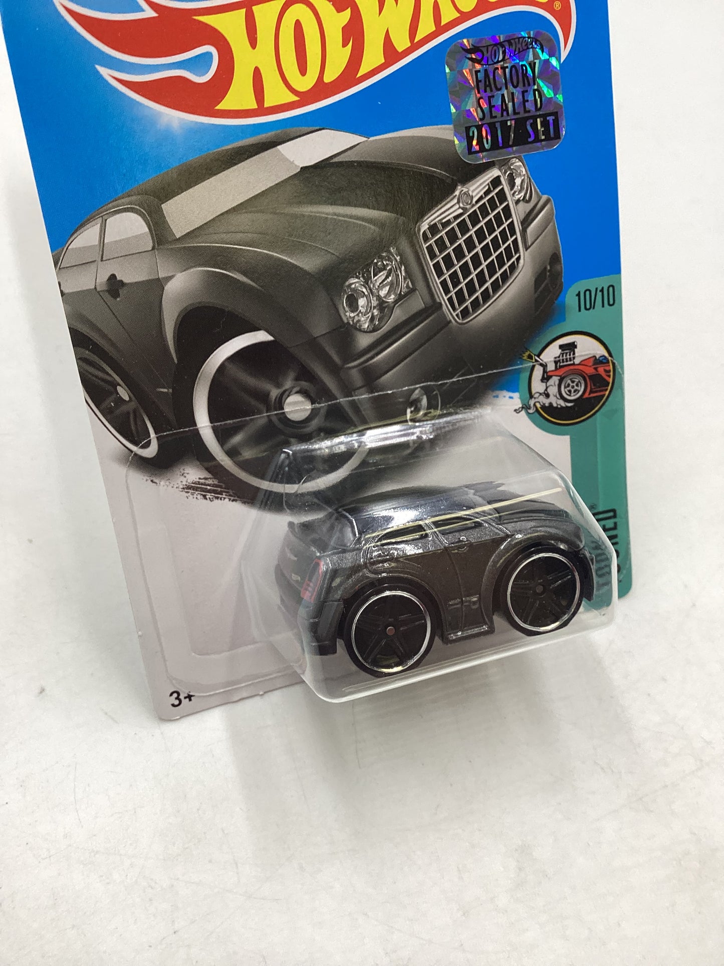 2017 Hot wheels Factory Sealed #126 Chrysler 300C Tooned Gray 52A