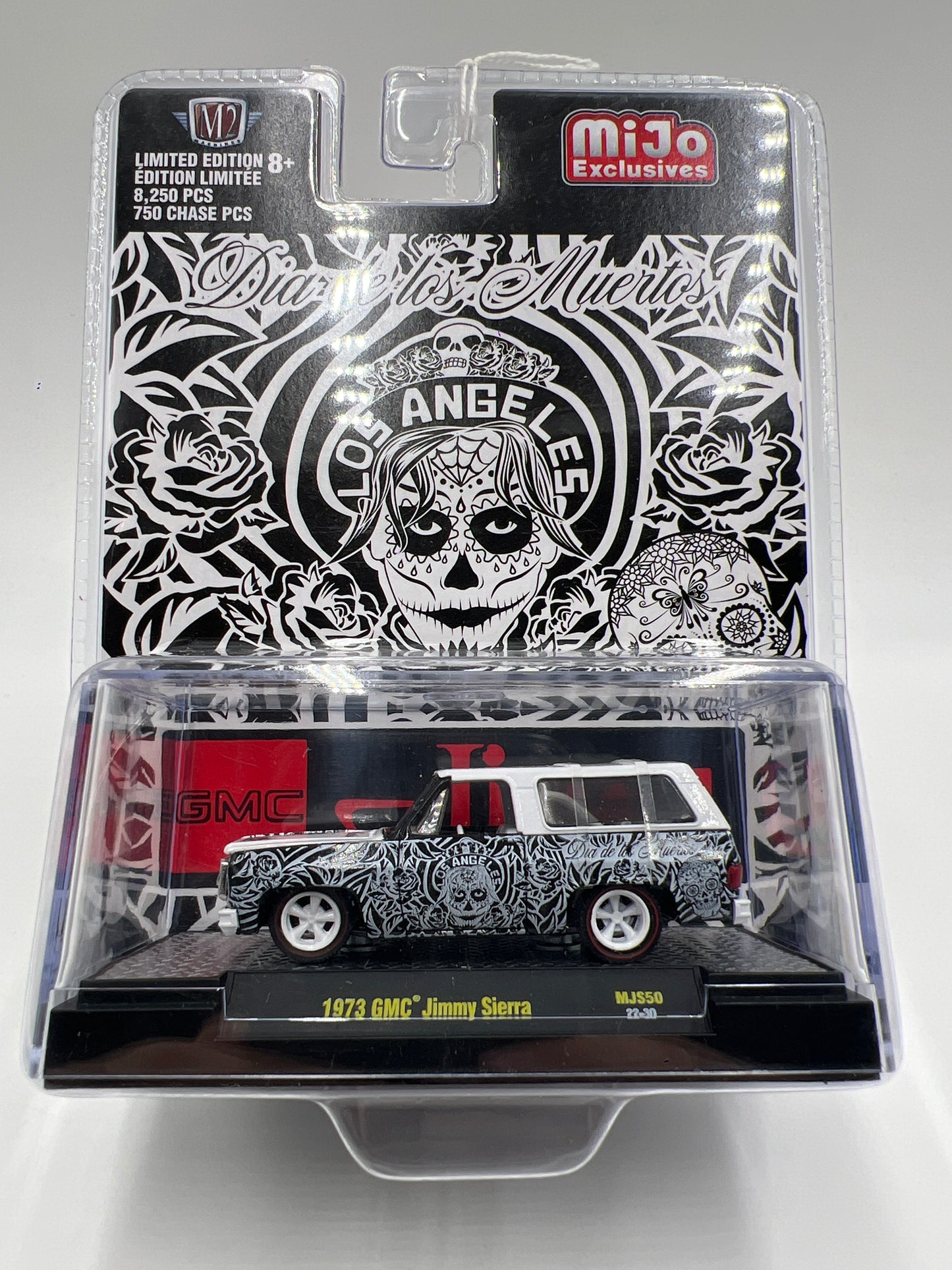 M2 Machines MiJo Exclusives CHASE 1/750 1973 GMC Sierra MJS50