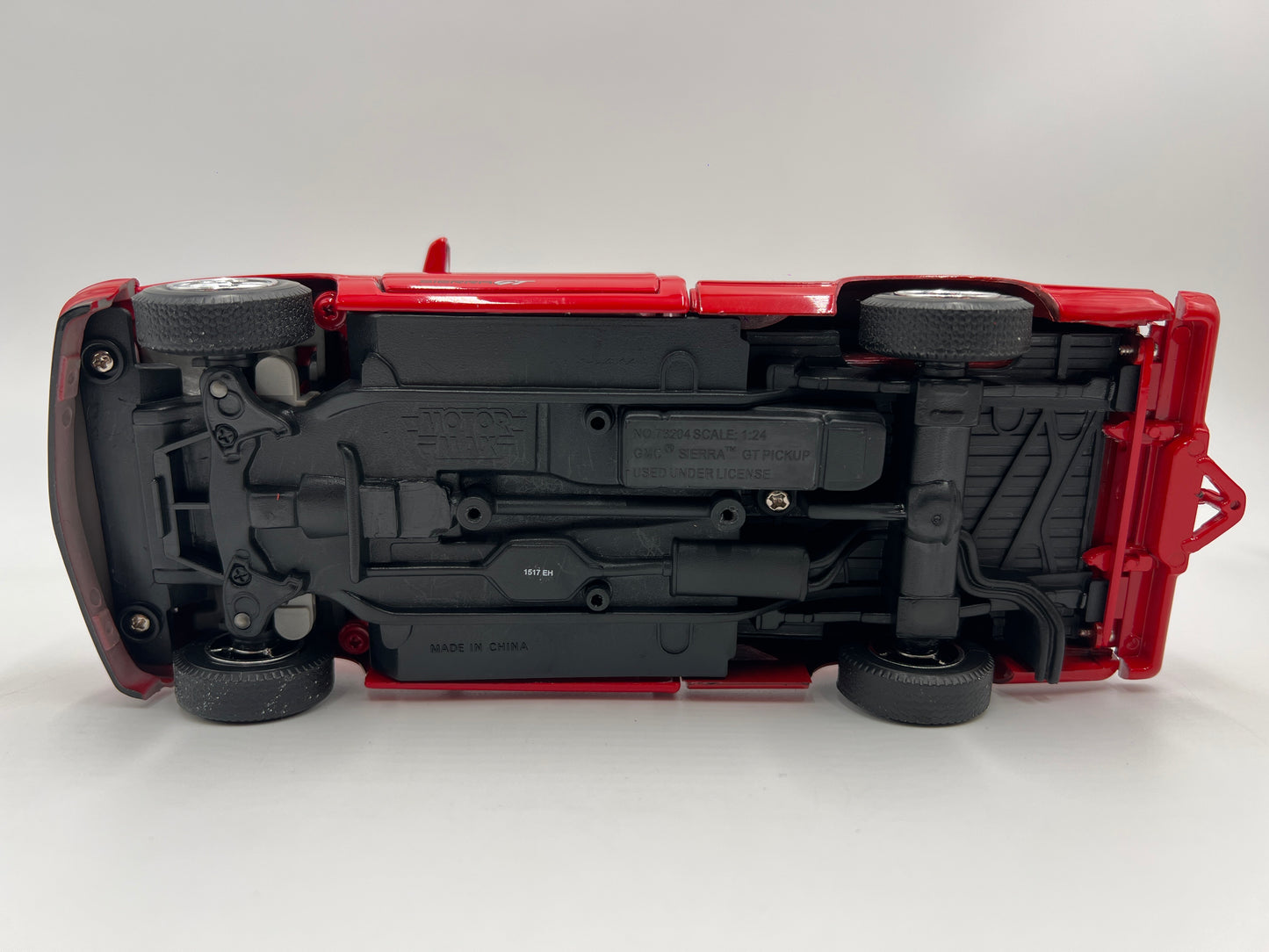 Motor Max American Classics 1/24 Scale 1992 GMC Sierra GT Pickup Red Loose