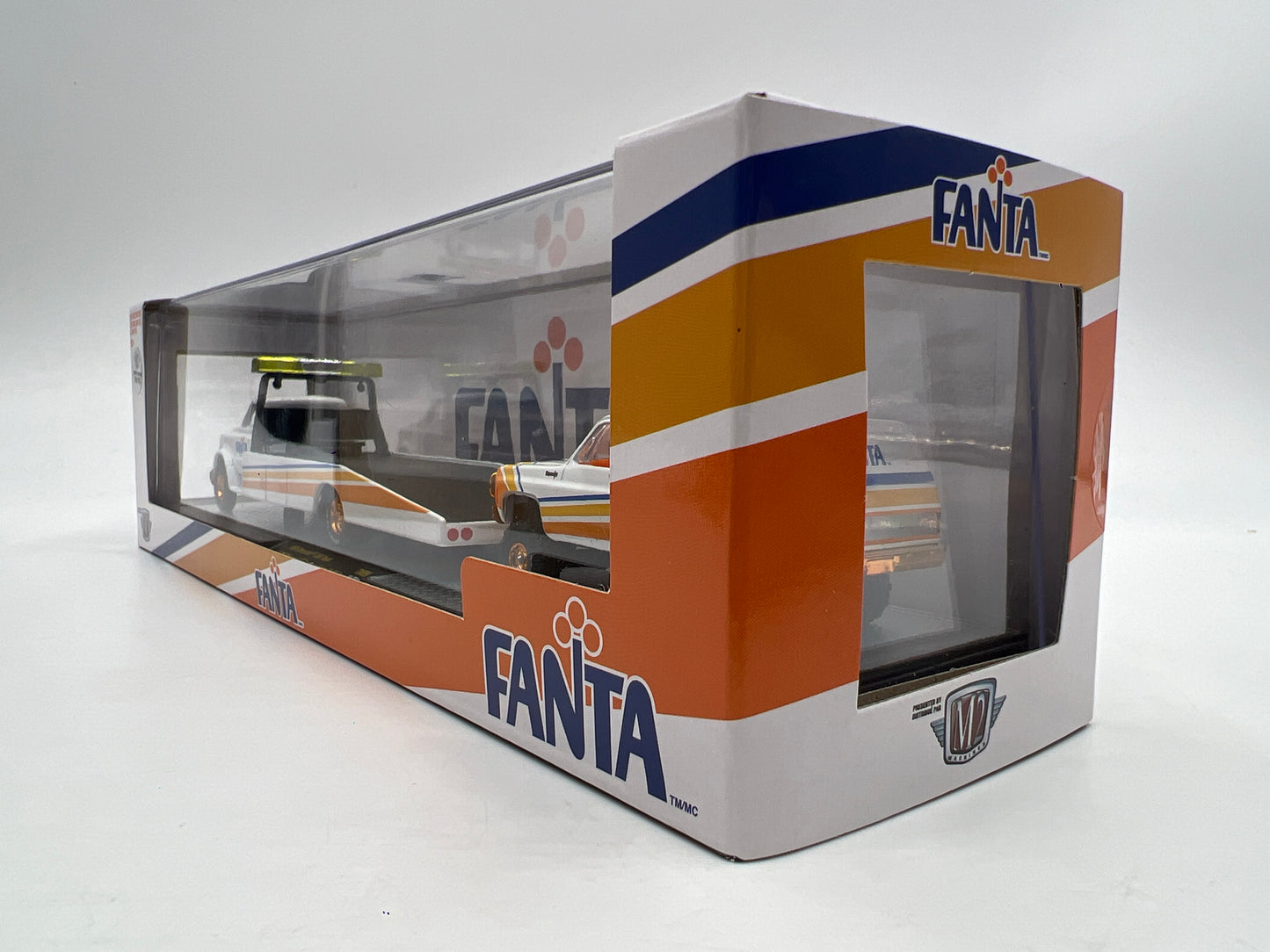 M2 Machines Auto Haulers CHASE Fanta 1958 Chevrolet C60 Truck & 1973 Chevrolet Cheyenne Super 10 4x4 TW09