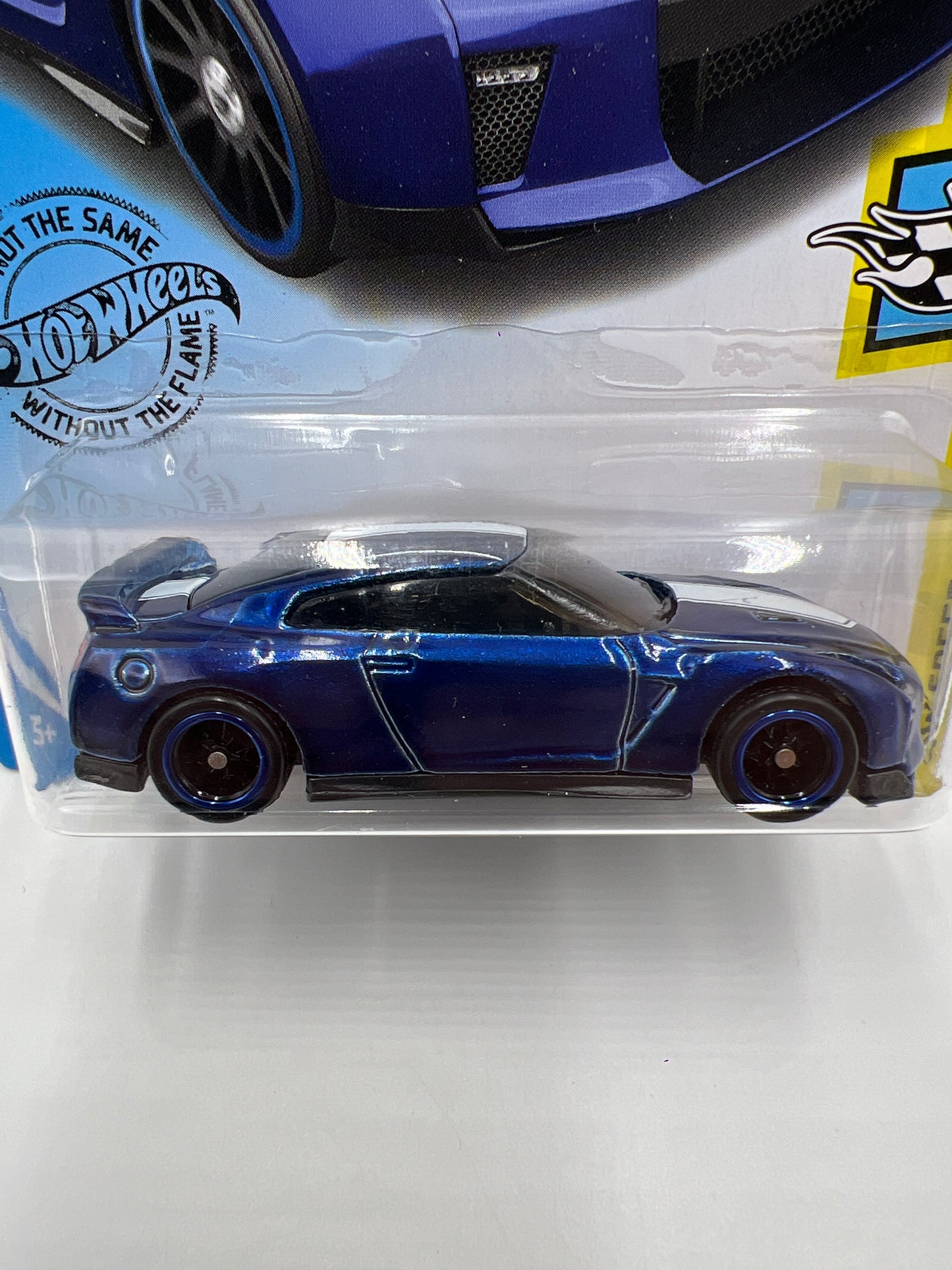2020 Hot Wheels Super Treasure Hunt #137 17 Nissan GT-R R35 Blue W/Protector