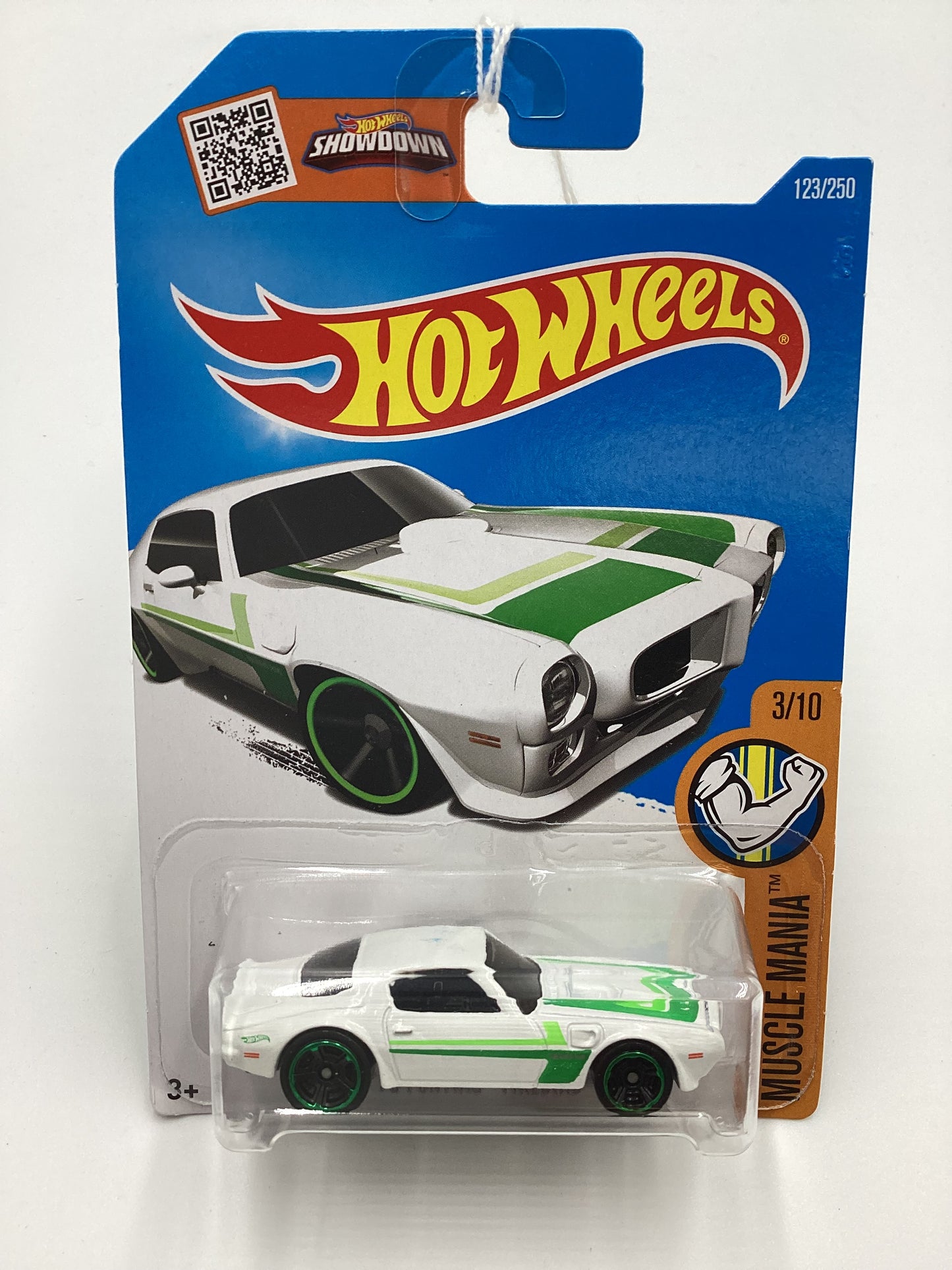2019 Hot Wheels #123 73 Pontiac Firebird White Intl. Card 47G