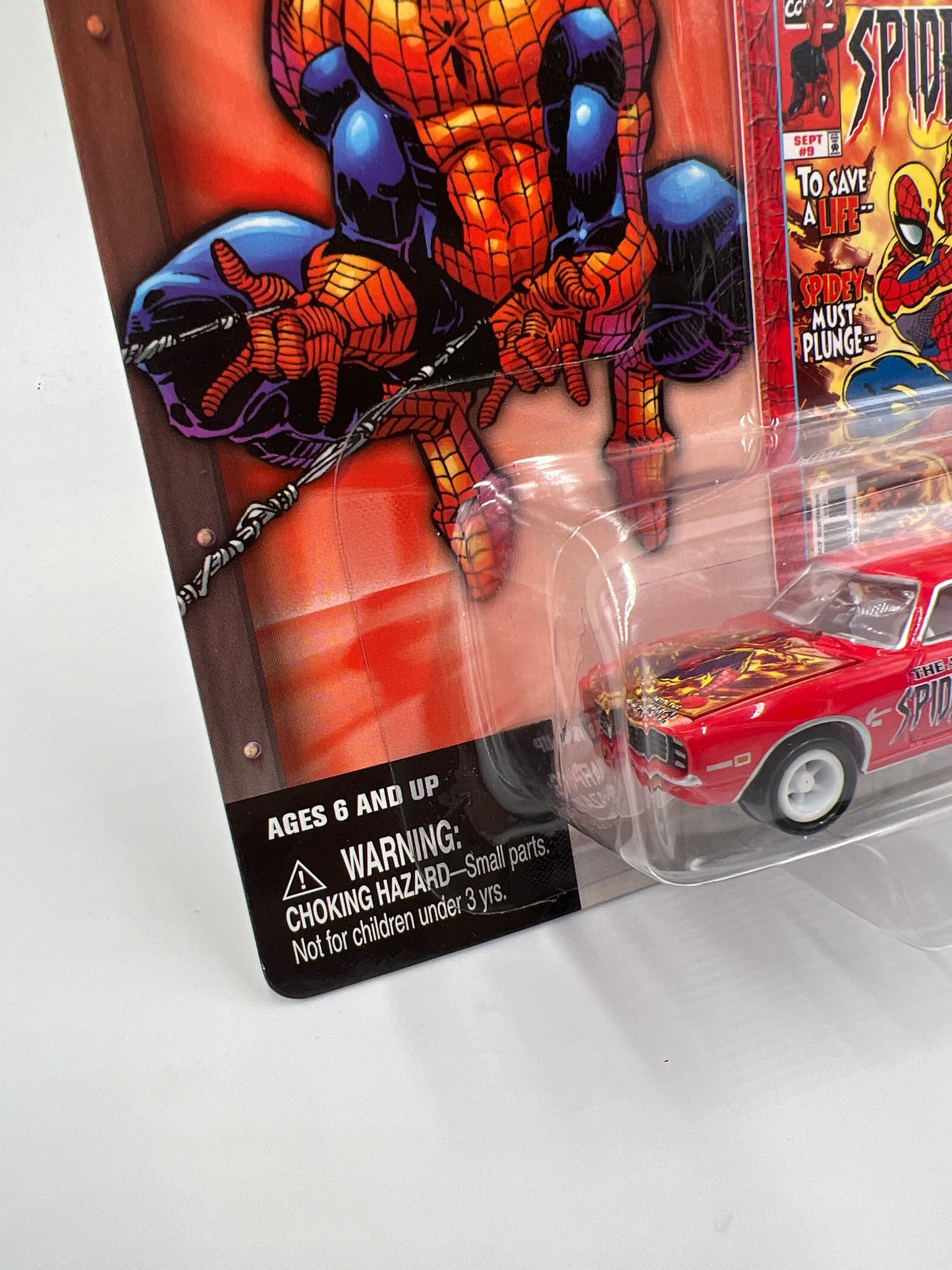 Johnny Lightning White Lightning Chase Marvel Spider-Man #6 1969 Chevy Camaro Red