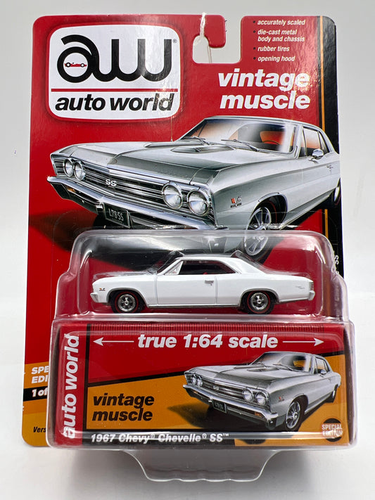 Auto World Hobby Exclusive 1/1800 Vintage Muscle 1967 Chevy Chevelle SS White