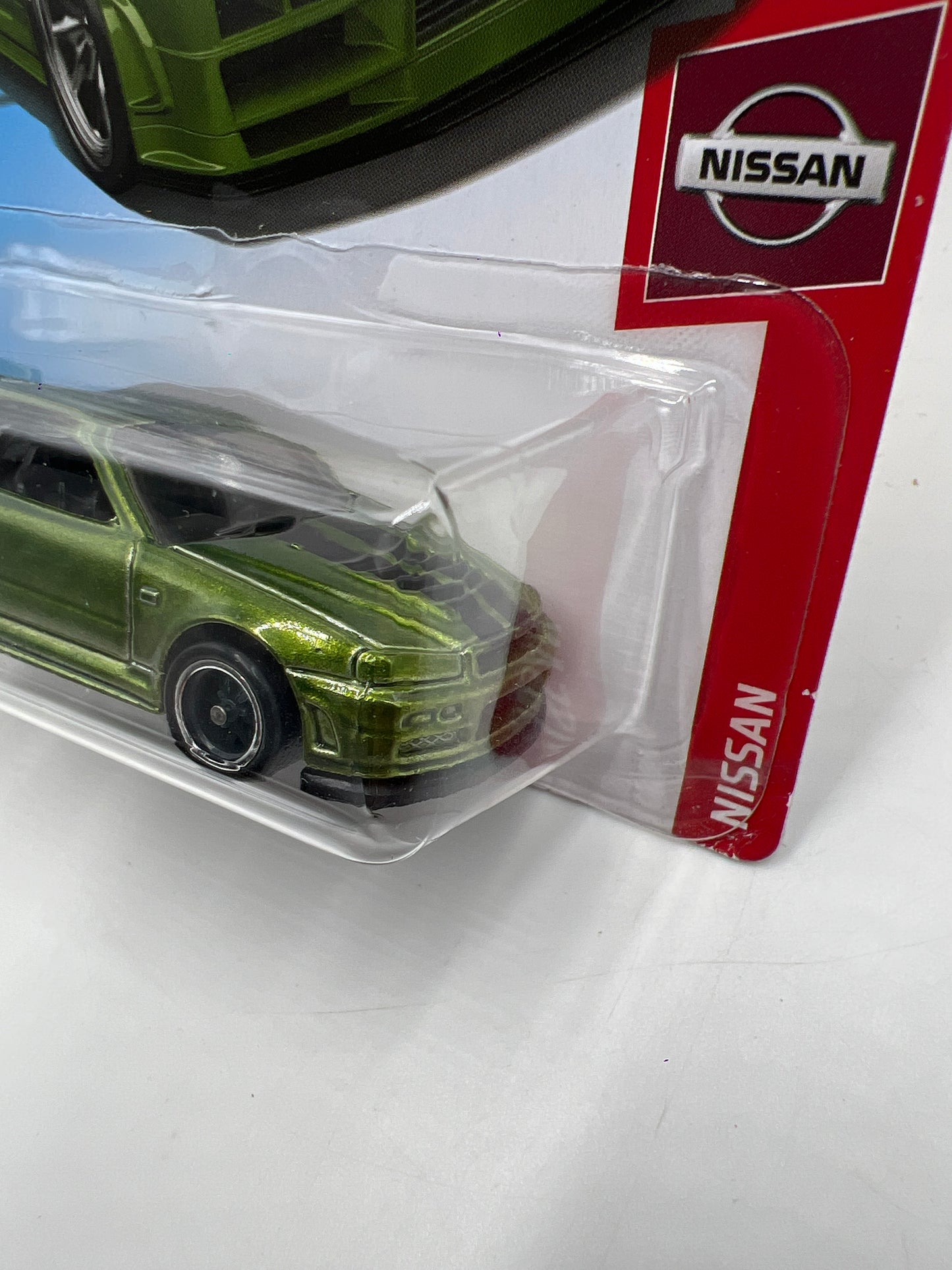 2019 Hot Wheels #45 Super Treasure Hunt Nissan Skyline GT-R BNR34 Green W/Protector *Cracked Blister*