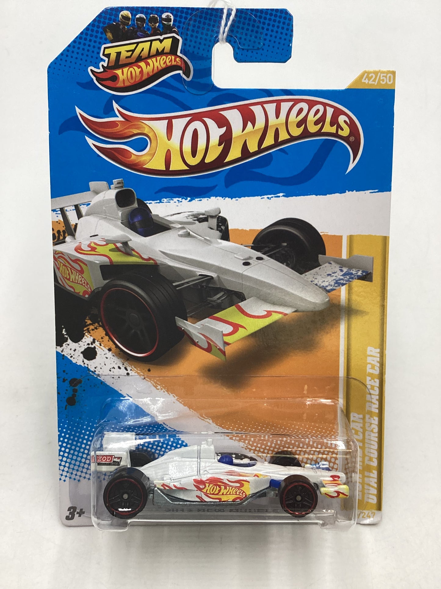 2012 Hot Wheels #42 2011 IndyCar Oval Course Race Car White 50E