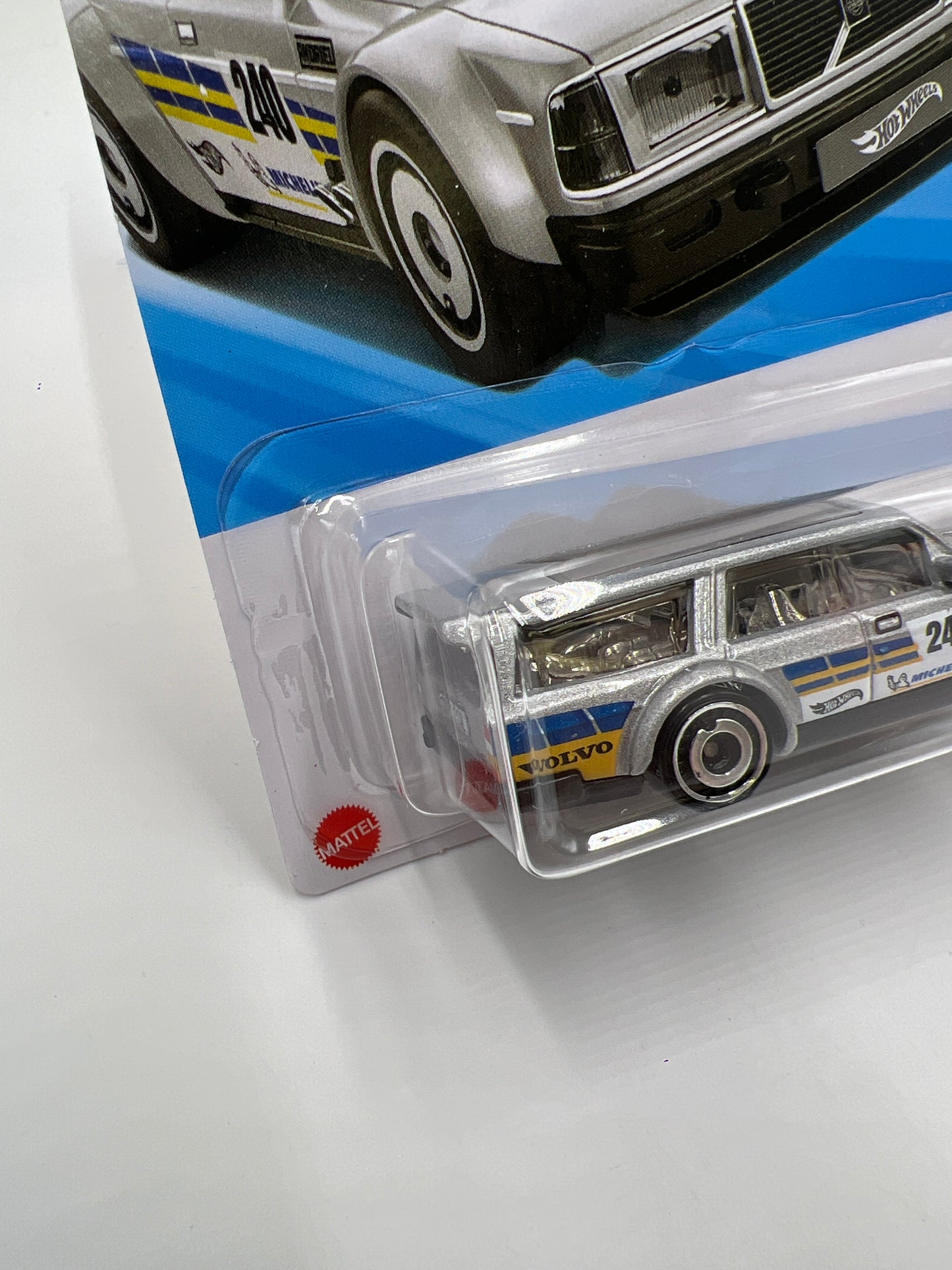 2025 Hot Wheels N Case Wagons #227 Volvo 240 Drift Wagon Silver 93D