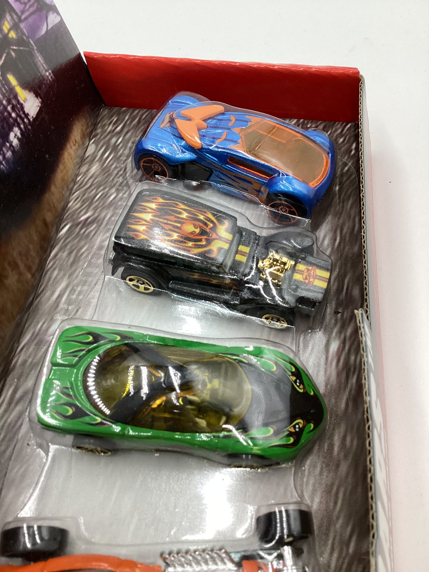 2009 Hot wheels Scary Cars 5 Car Box Set The Demon/ Sweet 16 II/ Sir Ominous/ Pontiac Banshee/ Phantom Racer