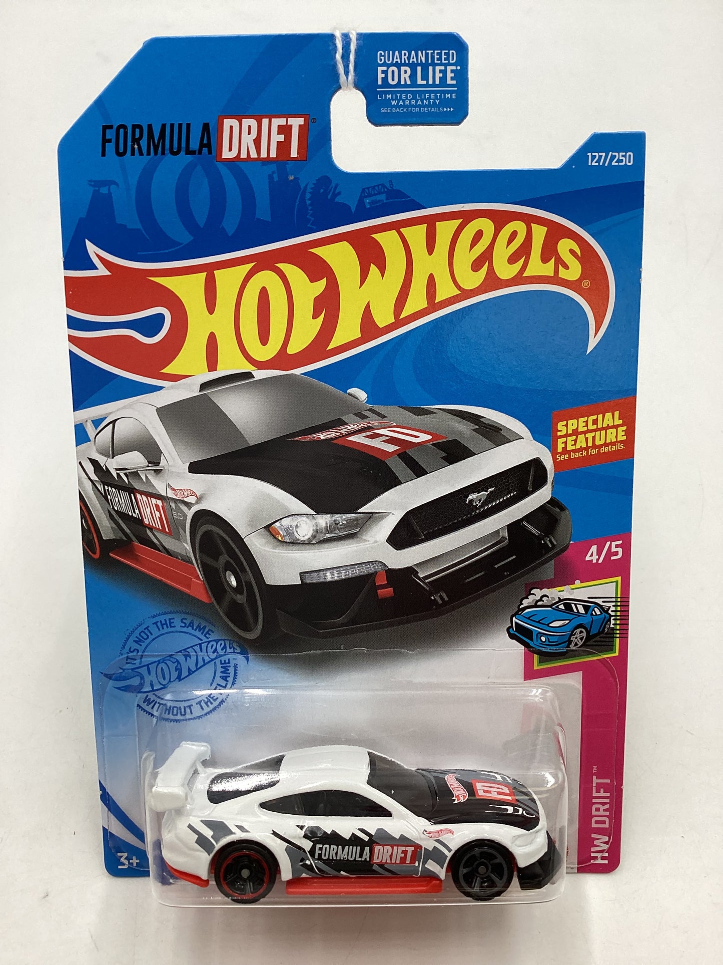 2021 Hot Wheels #127 Custom 18 Ford Mustang GT White Kroger exclusive 236C