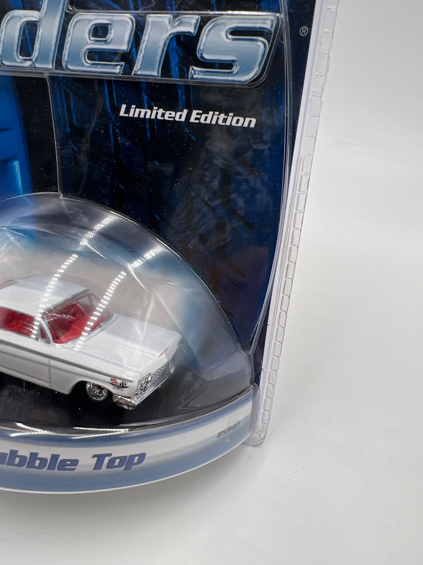 Hot Wheels Premium Real Riders Limited Edition 62 Chevy 409 Bubble Top White 245G