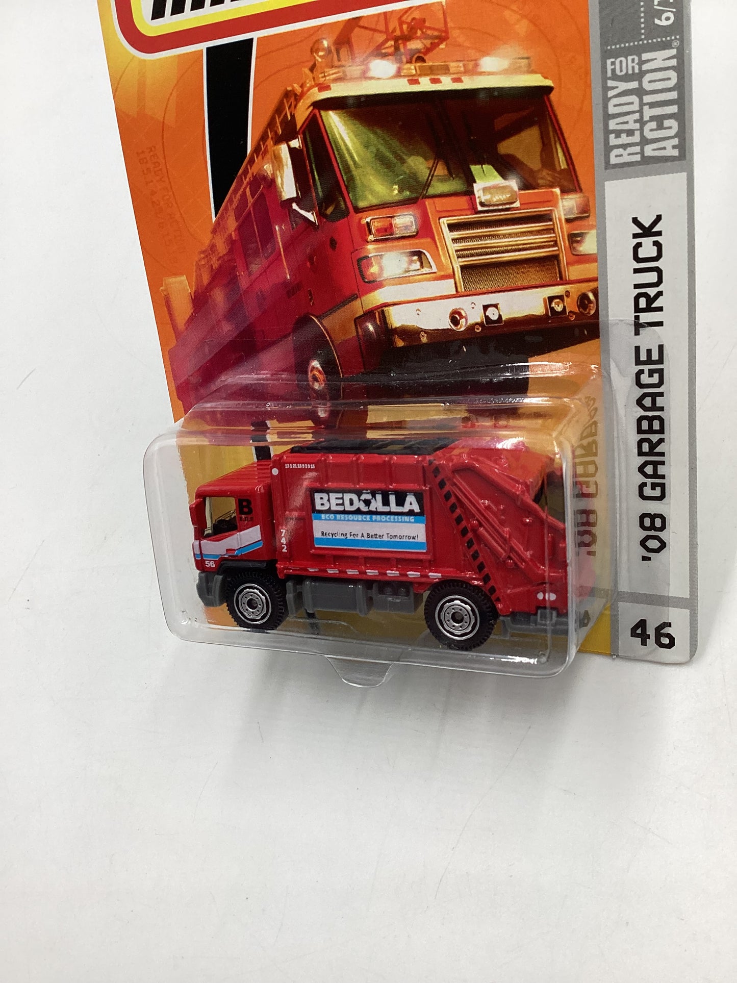 Matchbox City Action 08 Garbage Truck #46 207D