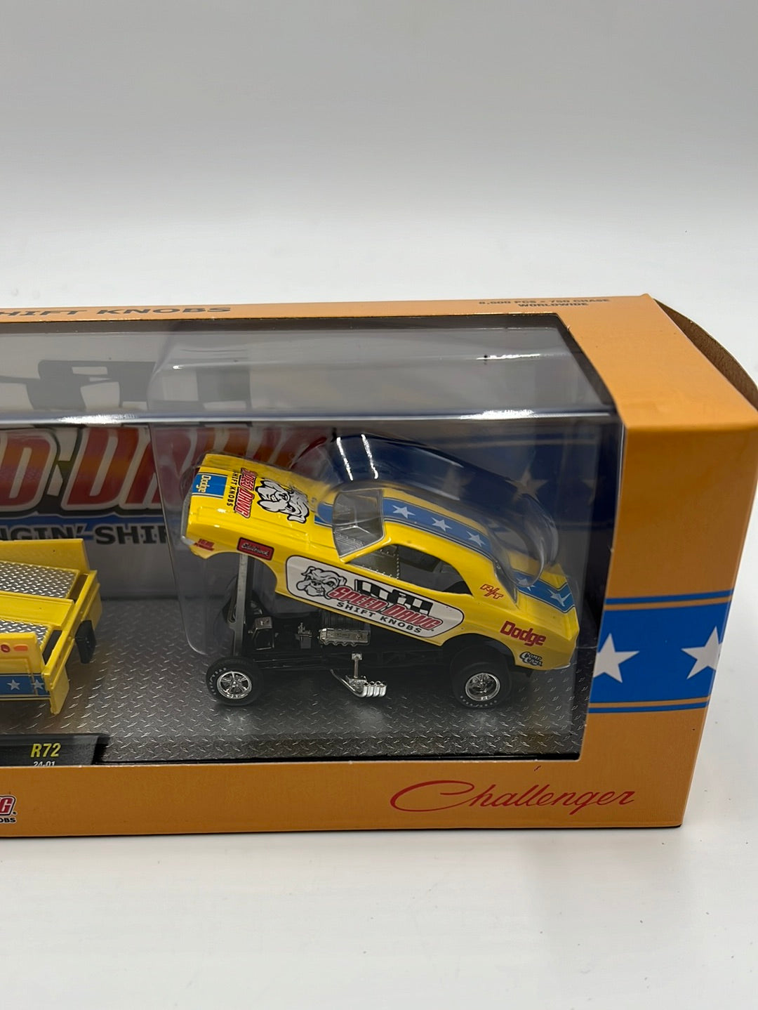 M2 Machines 1966 Dodge L600 COE & 1971 Dodge Challenger Funny Car (R72)