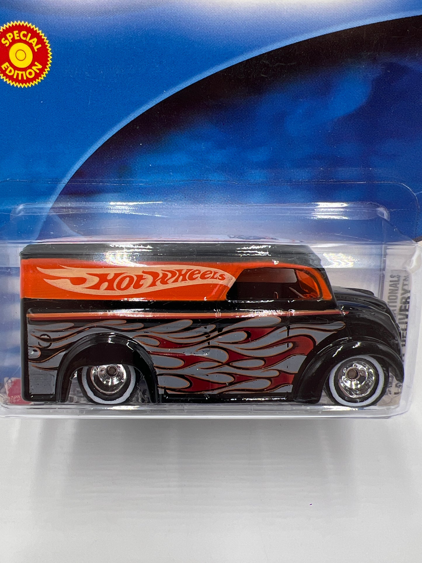 2004 Hot Wheels 4th Annual Collectors Nationals TX 1 of 4000 Dairy Delivery W/Protector
