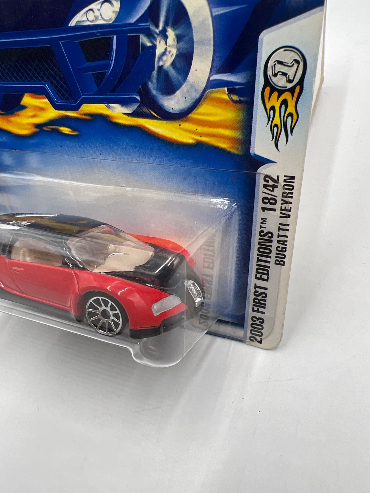 2003 Hot Wheels First Editions #030 Bugatti Veyron Red/Black W/Protector