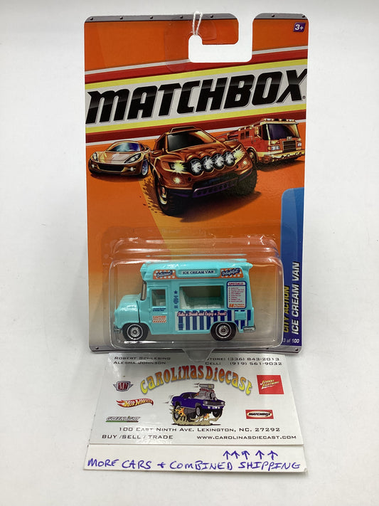 Matchbox 2010 City Action Ice Cream Van #63 207E