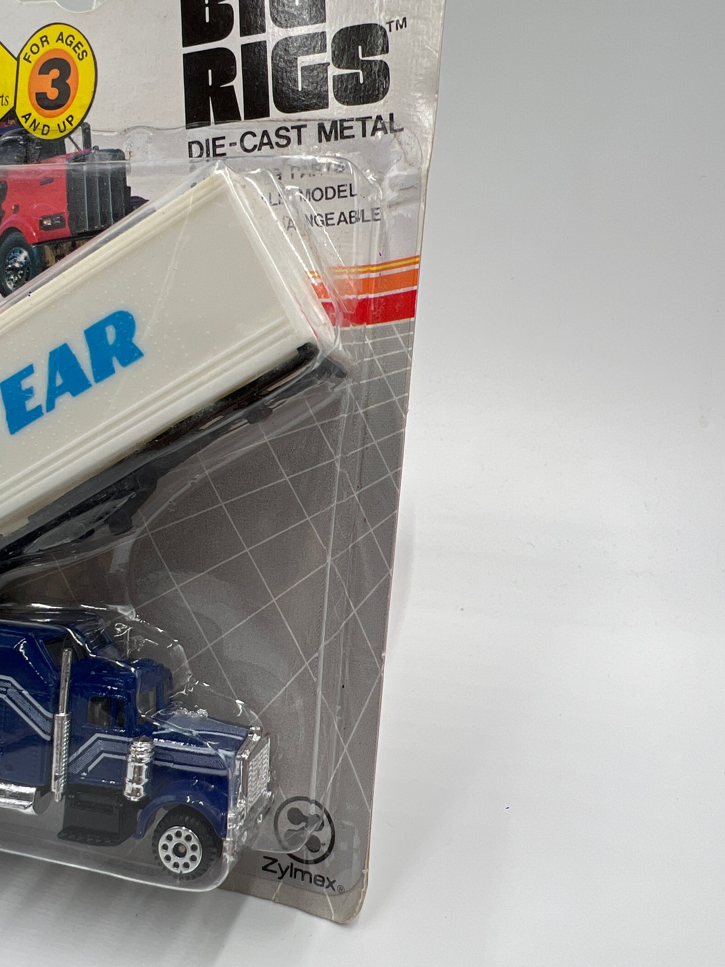 Zylmex HO Scale Model Big Rigs Kenworth Goodyear Blue/White SR