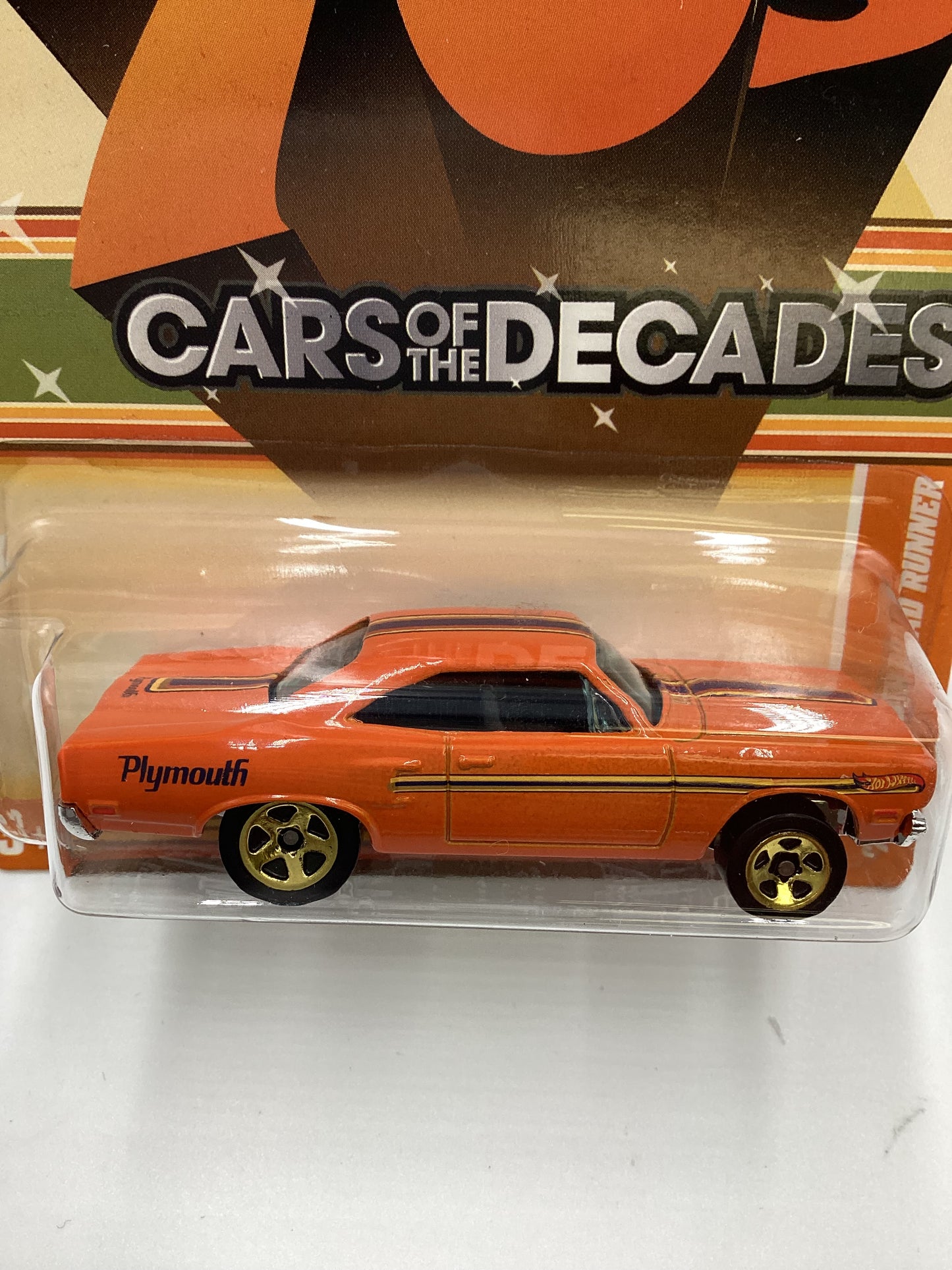 2011 Hot Wheels Cars of the Decades The 70s #19 70 Plymouth Road Runner Orange