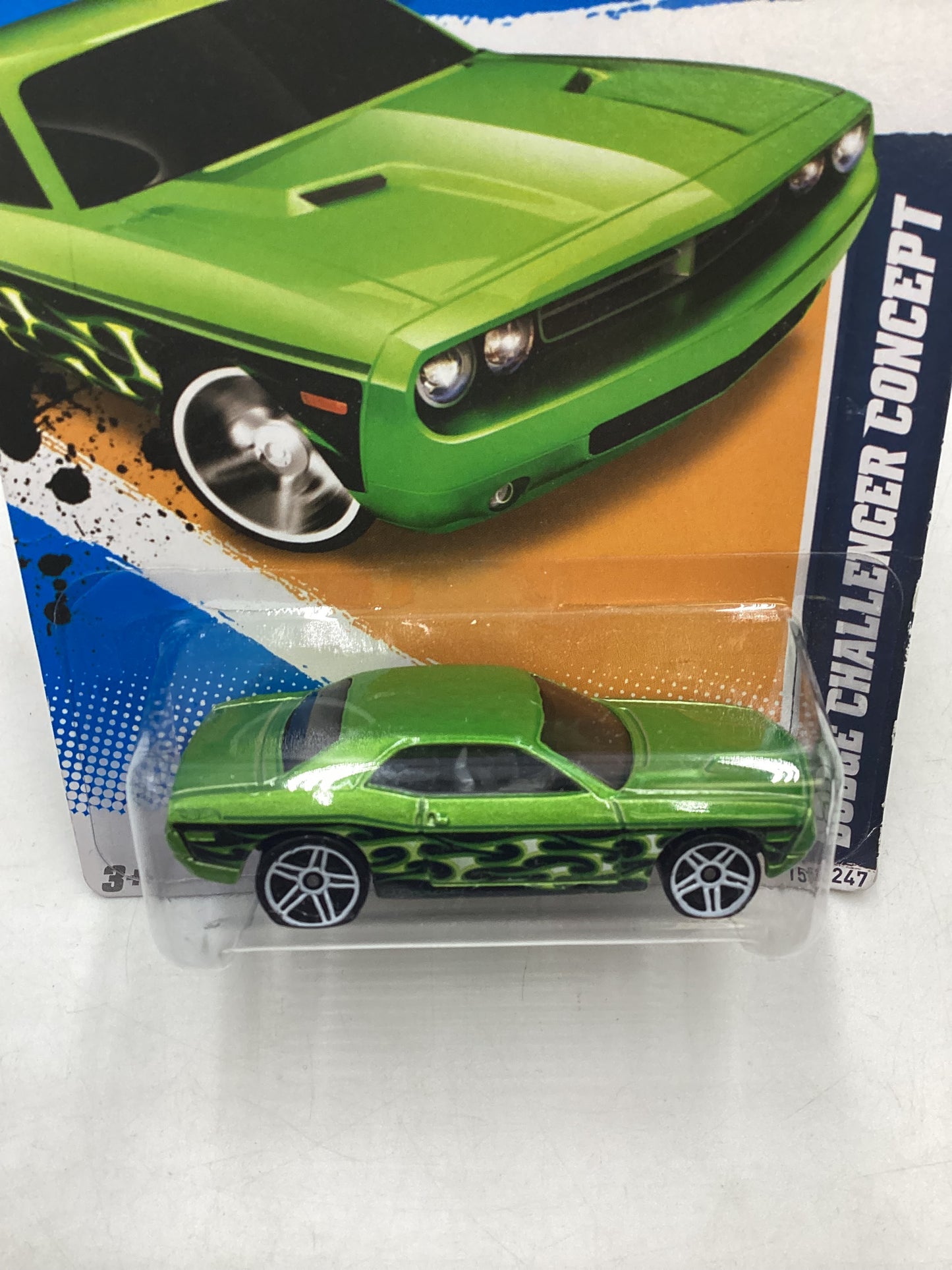 2012 Hot Wheels #153 Dodge Challenger Concept Green 58E