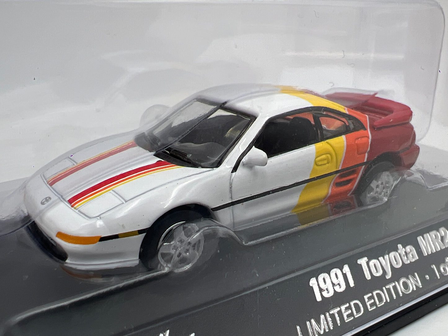 Johnny Lightning 1/1008 Auto World Store Exclusive 1991 Toyota MR2