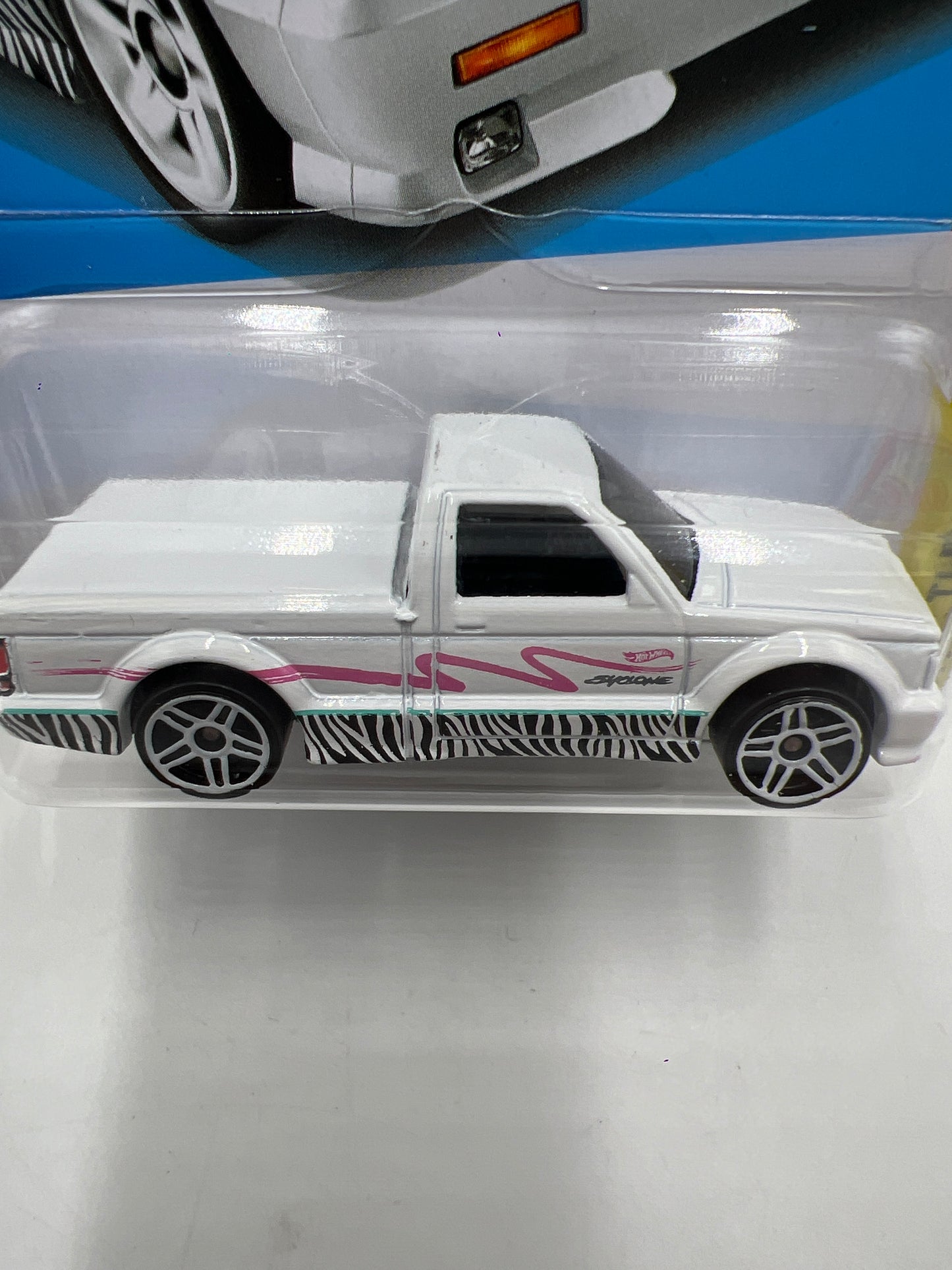 2024 Hot Wheels N Case #226 91 GMC Syclone White 39D