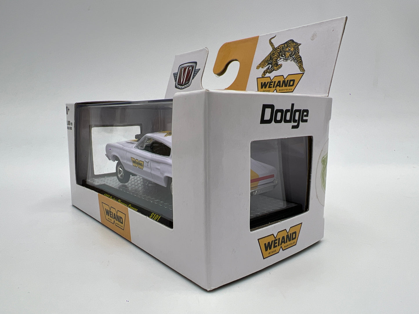 M2 Machines 1966 Dodge Charger Gasser White Weiand S101