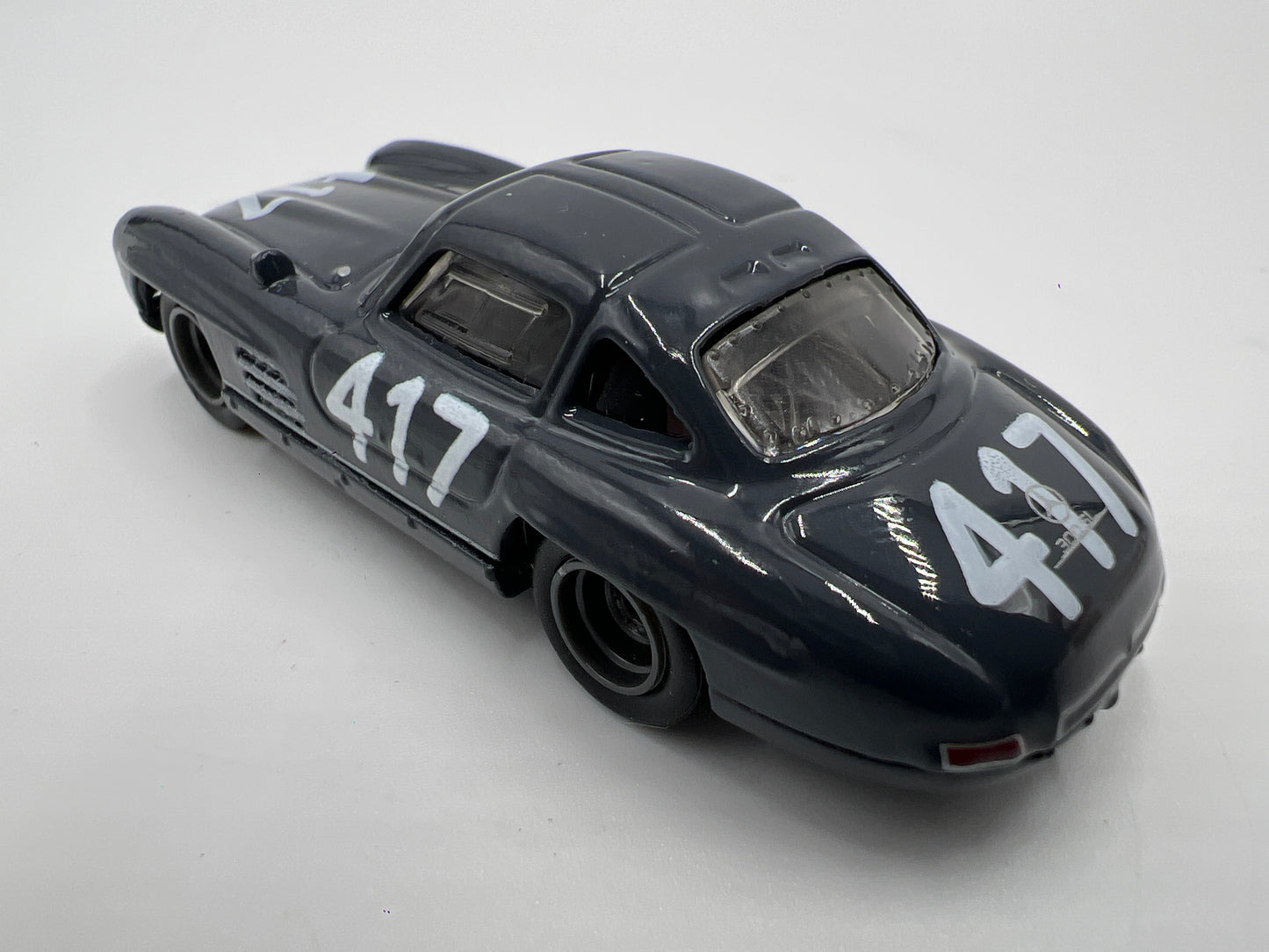 Hot Wheels 1/64 Premium Diorama Set Mercedes-Benz 300 SL Gray Loose