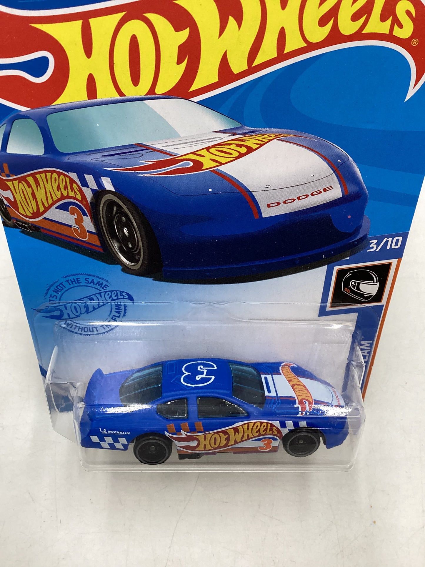 2021 Hot wheels #194 Dodge Charger Stock Car Blue 50H