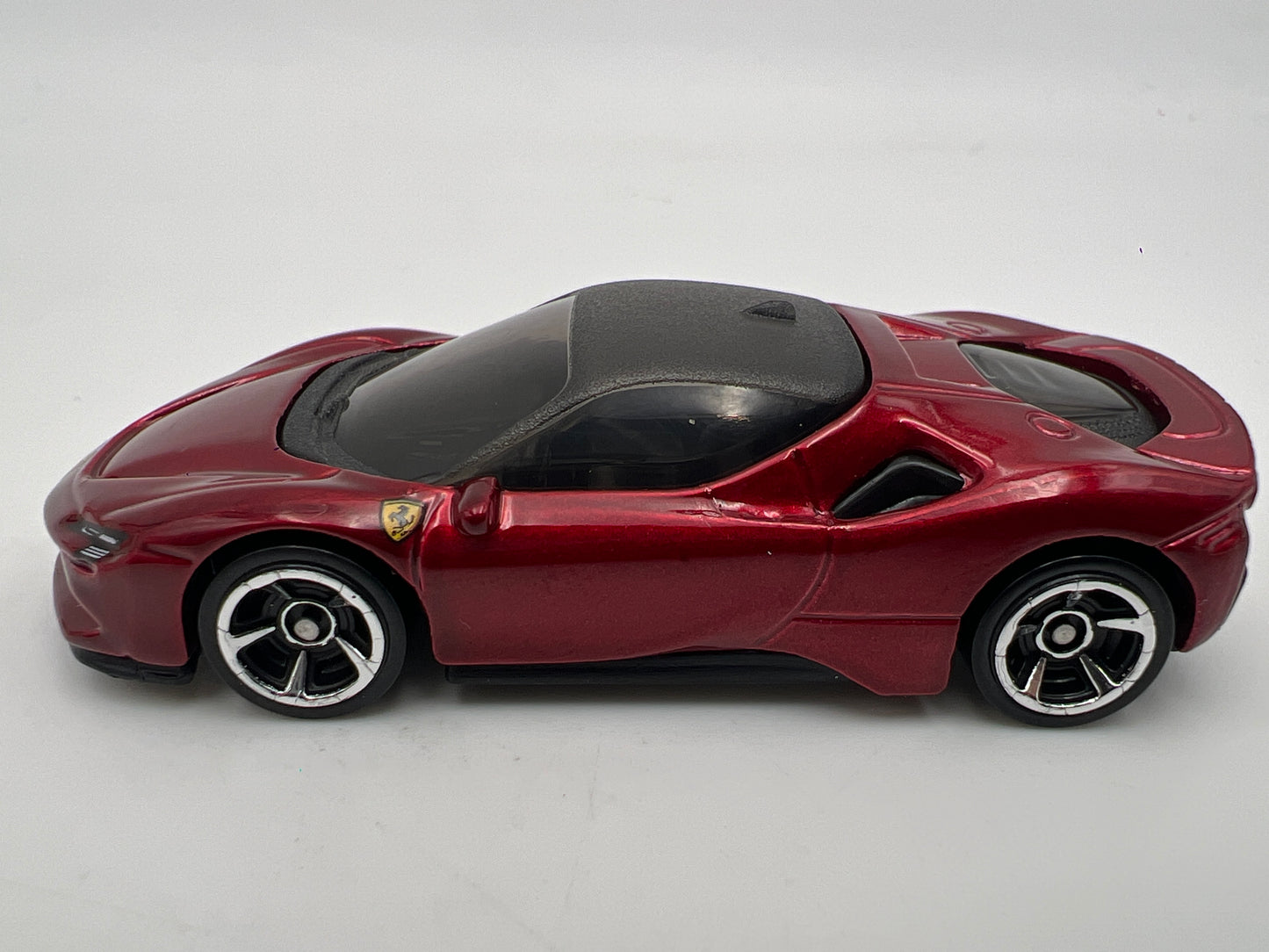 2026 Hot Wheels 1/64 Ferrari 5 Pack Exclusive Ferrari SF90 Stradale Red Loose