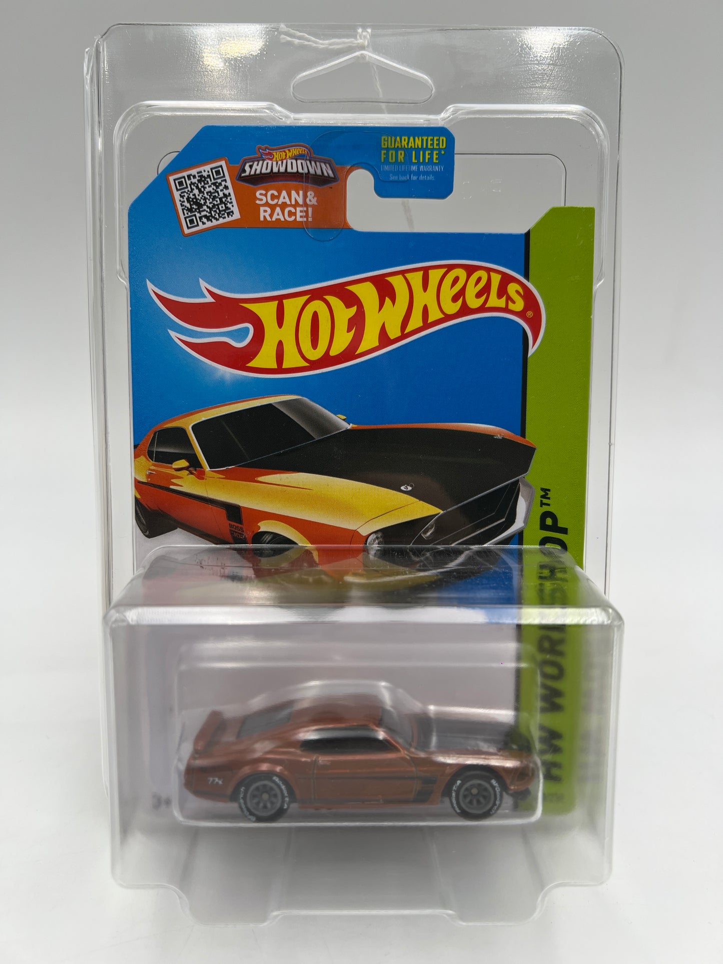 2015 Hot Wheels Super Treasure Hunt #195 69 Ford Mustang Boss 302 W/Protector