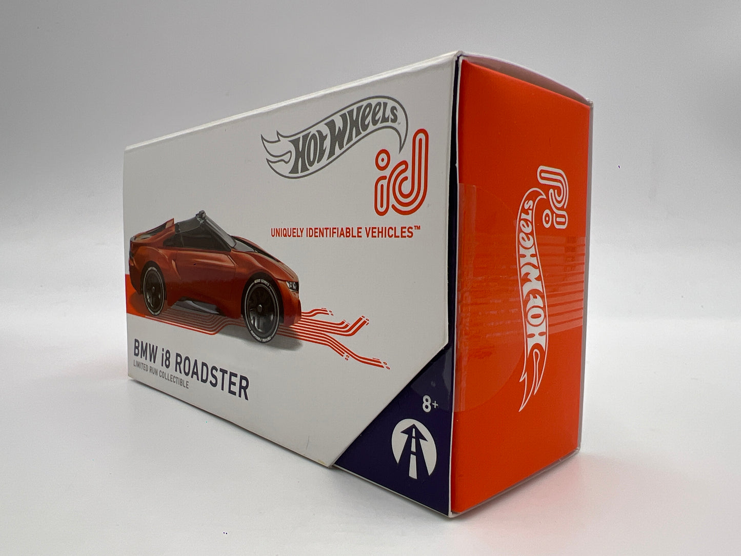 Hot Wheels iD Moving Forward Series 1 #5 BMW i8 Roadster Orange Sealed