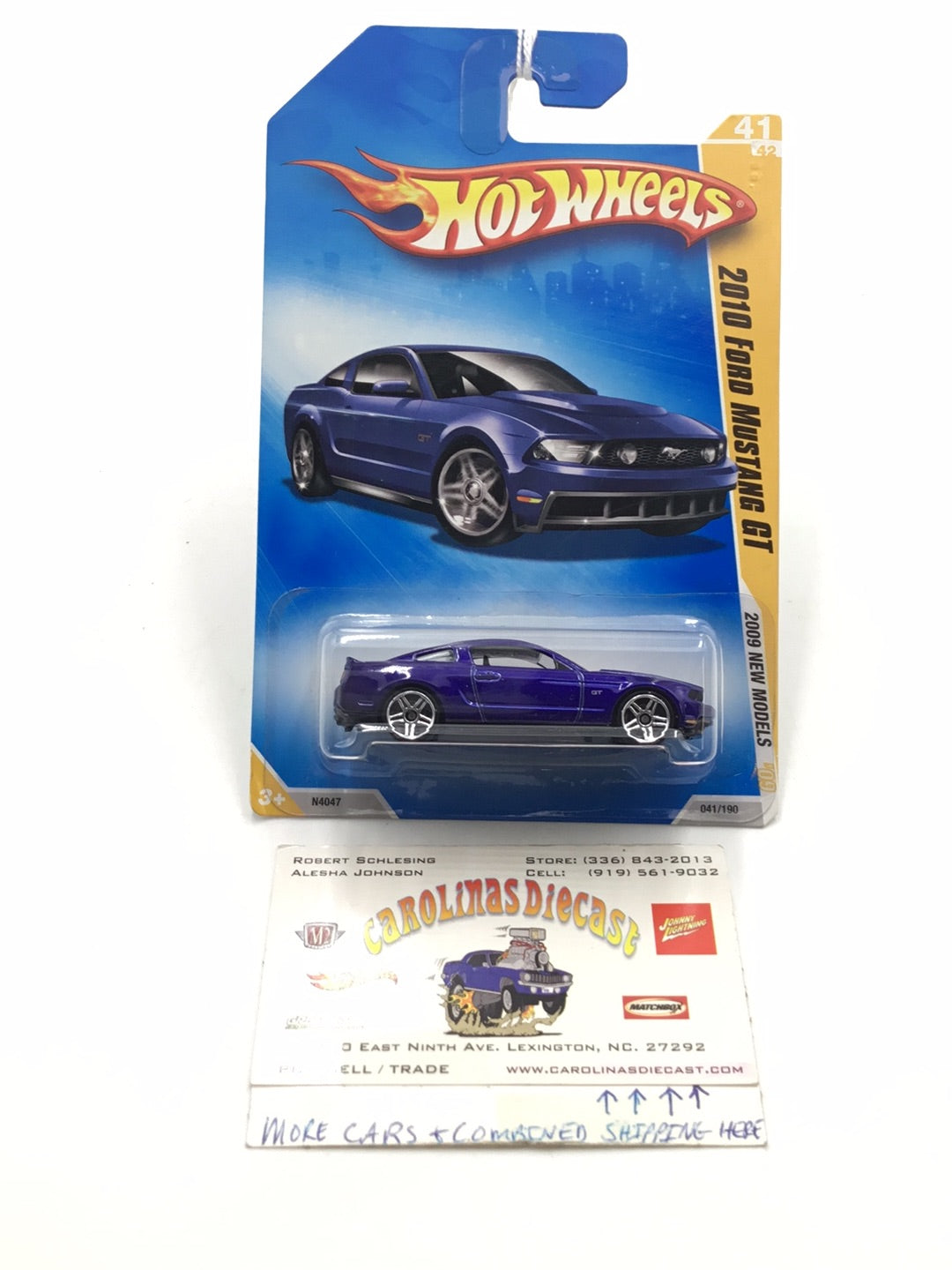 2009 Hot Wheels #41 2010 Ford Mustang GT Blue JJ3