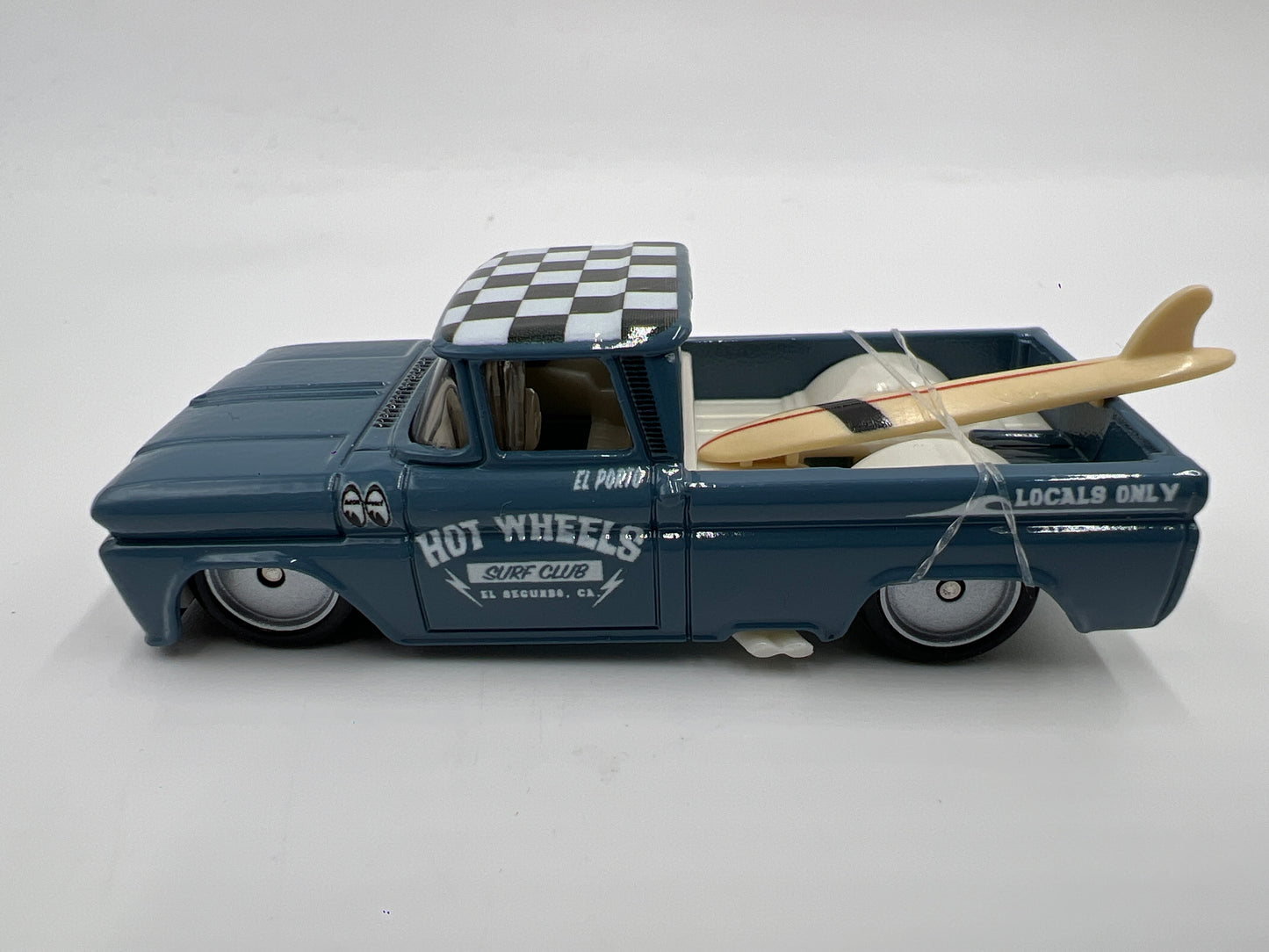 Hot Wheels 1/64 Premium Diorama Set Custom 62 Chevy Blue Loose