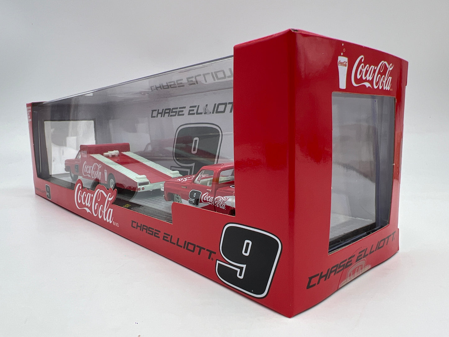 M2 Machines Haulers S04 CHASE Coca Cola Chase Elliot 1973 Wedge Truck & 1973 Chevrolet Cheyenne Super 10