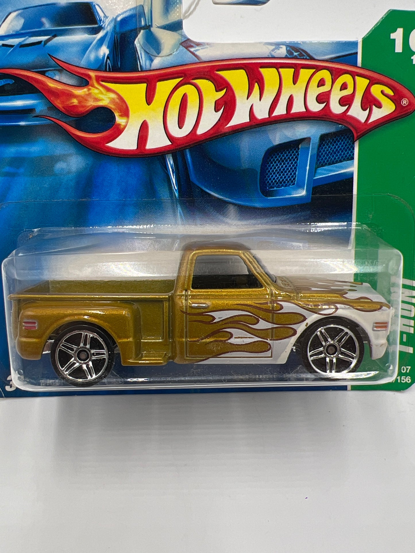 2007 Hot Wheels Short Card Treasure Hunt #130 Custom 69 Chevy Gold