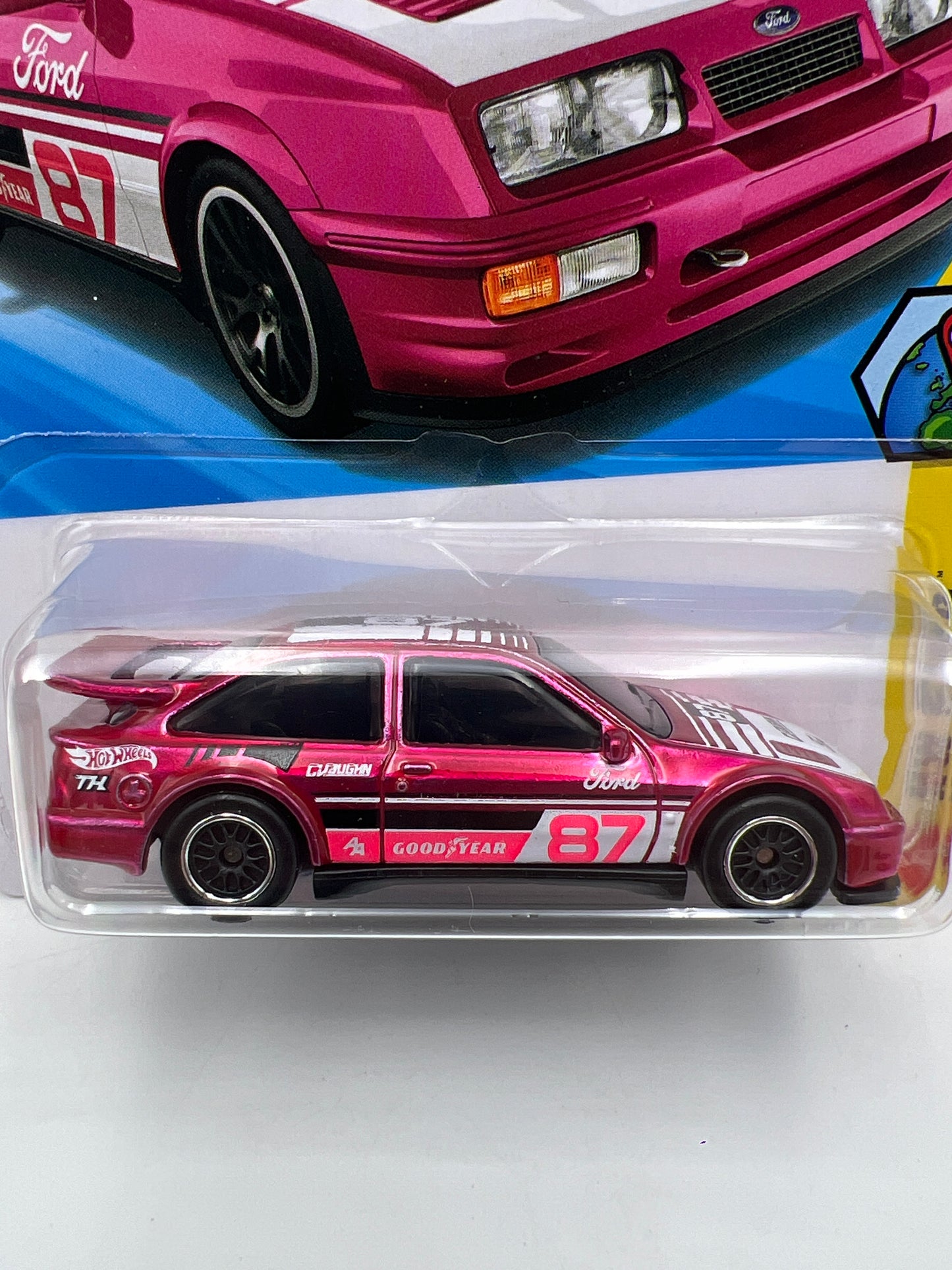 2026 Hot Wheels Super Treasure Hunt #116 87 Ford Sierra Cosworth Pink W/Protector