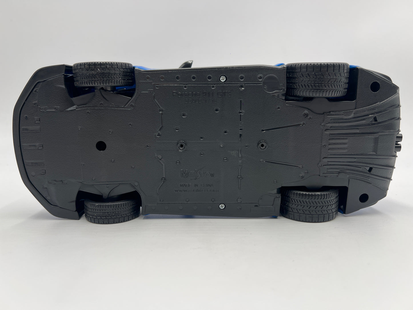 Maisto Special Edition 1:18 Scale Loose Porsche 911 GT3 Blue