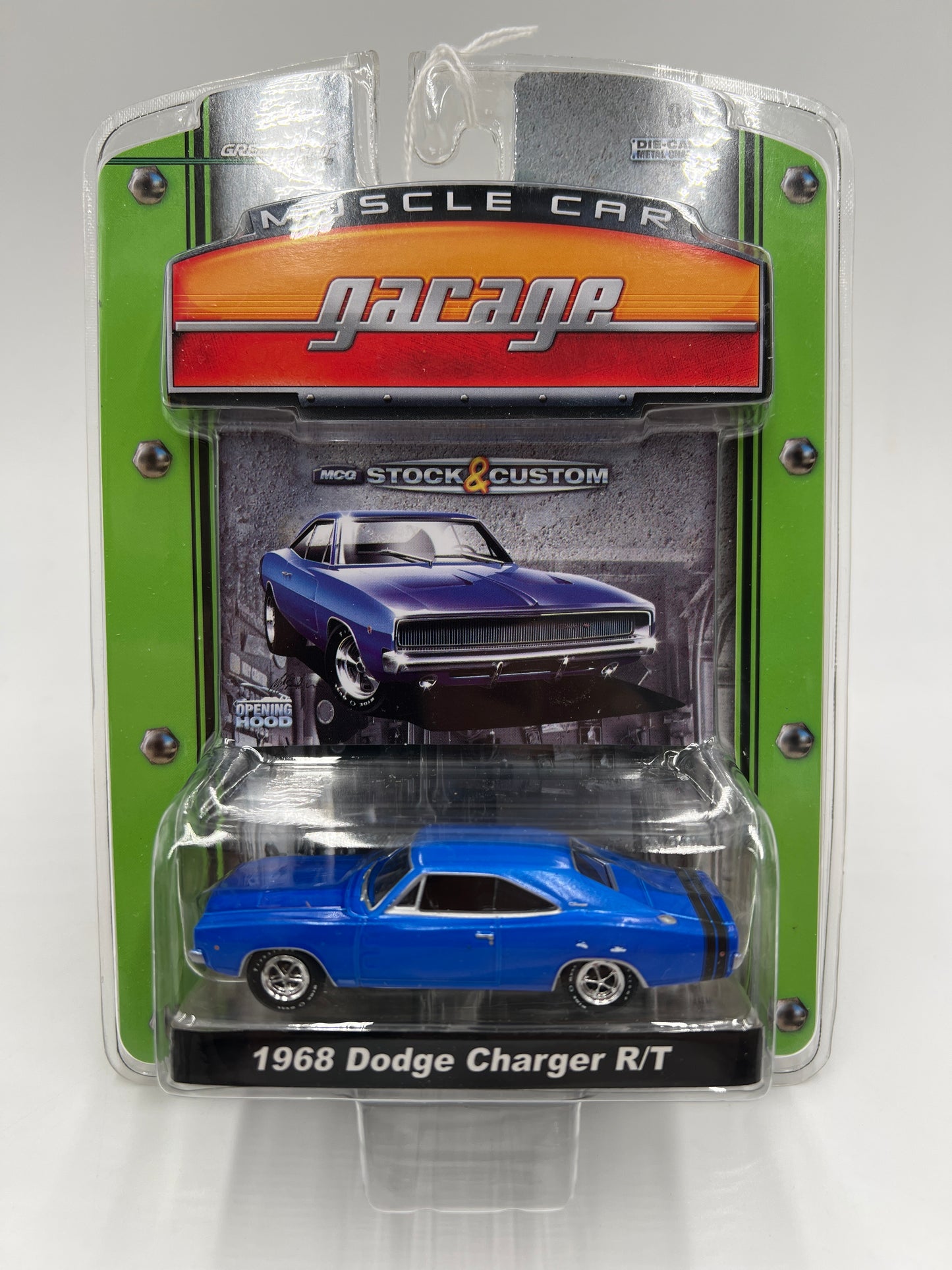 Greenlight Muscle Car Garage Series 6 1968 Dodge Charger R/T Blue