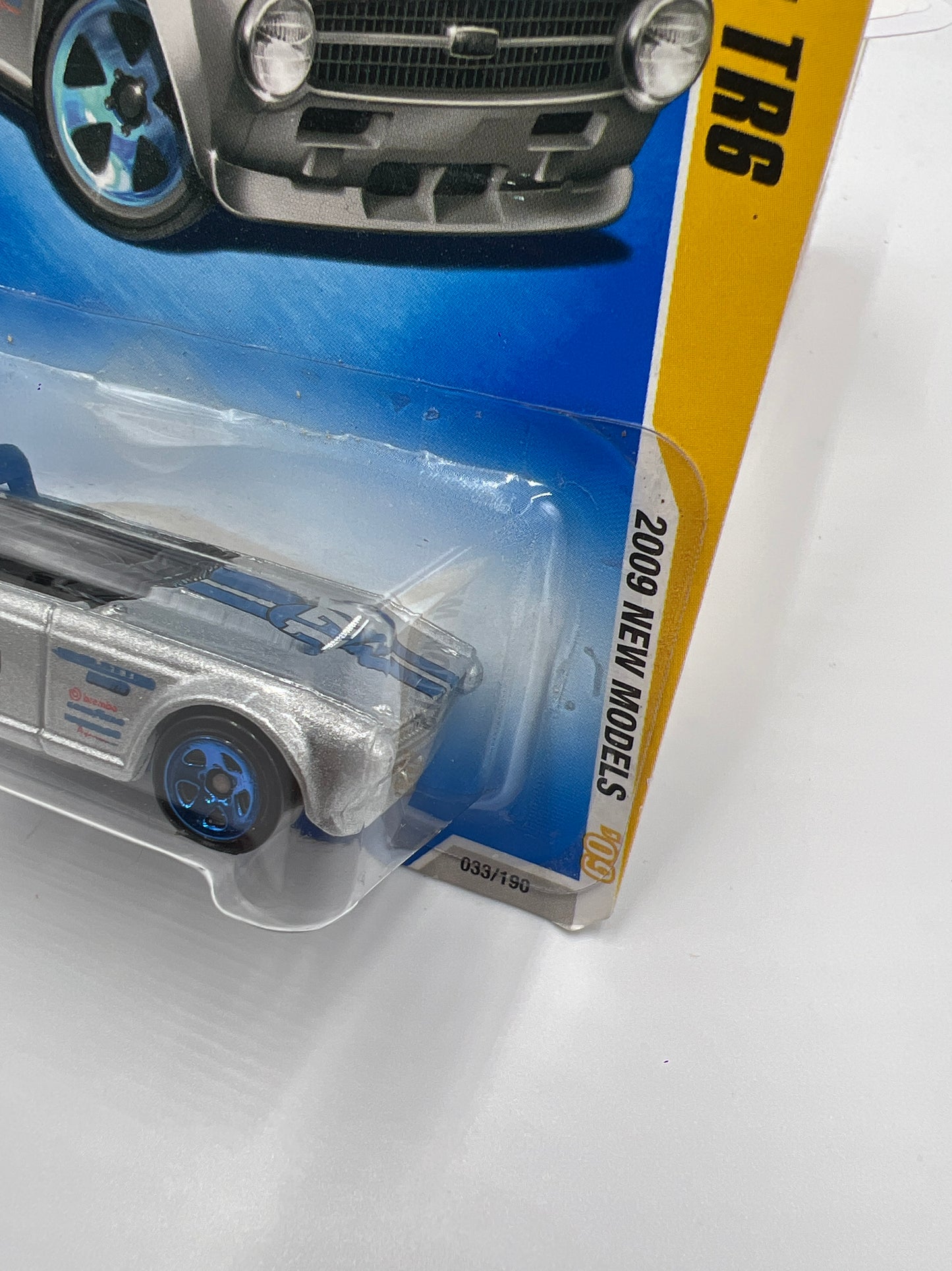 2009 Hot Wheels New Models #33 Triumph TR6 Silver 67B