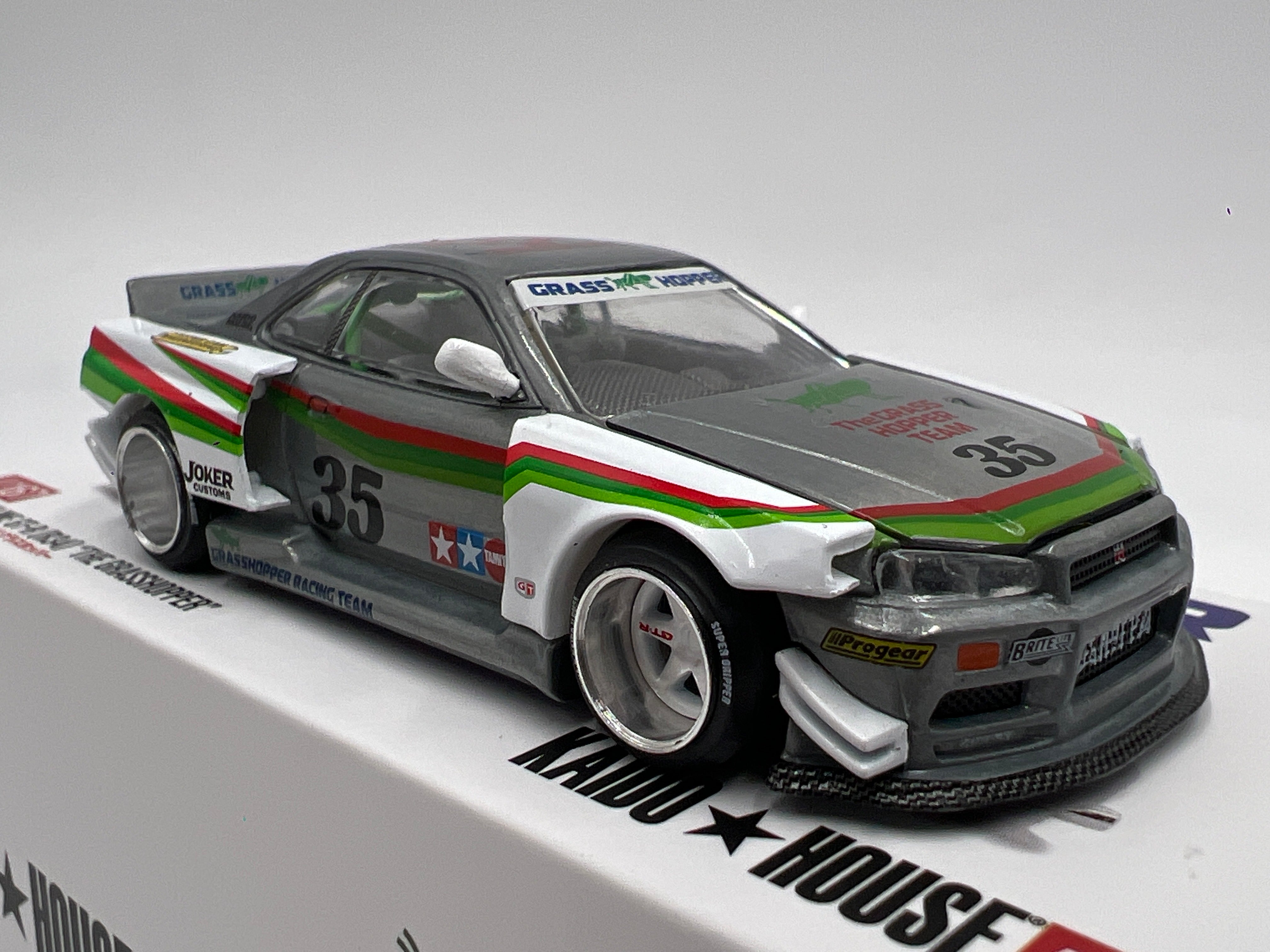 Mini GT Kaido House x Tamiya Collab #167 CHASE Nissan Skyline GT-R