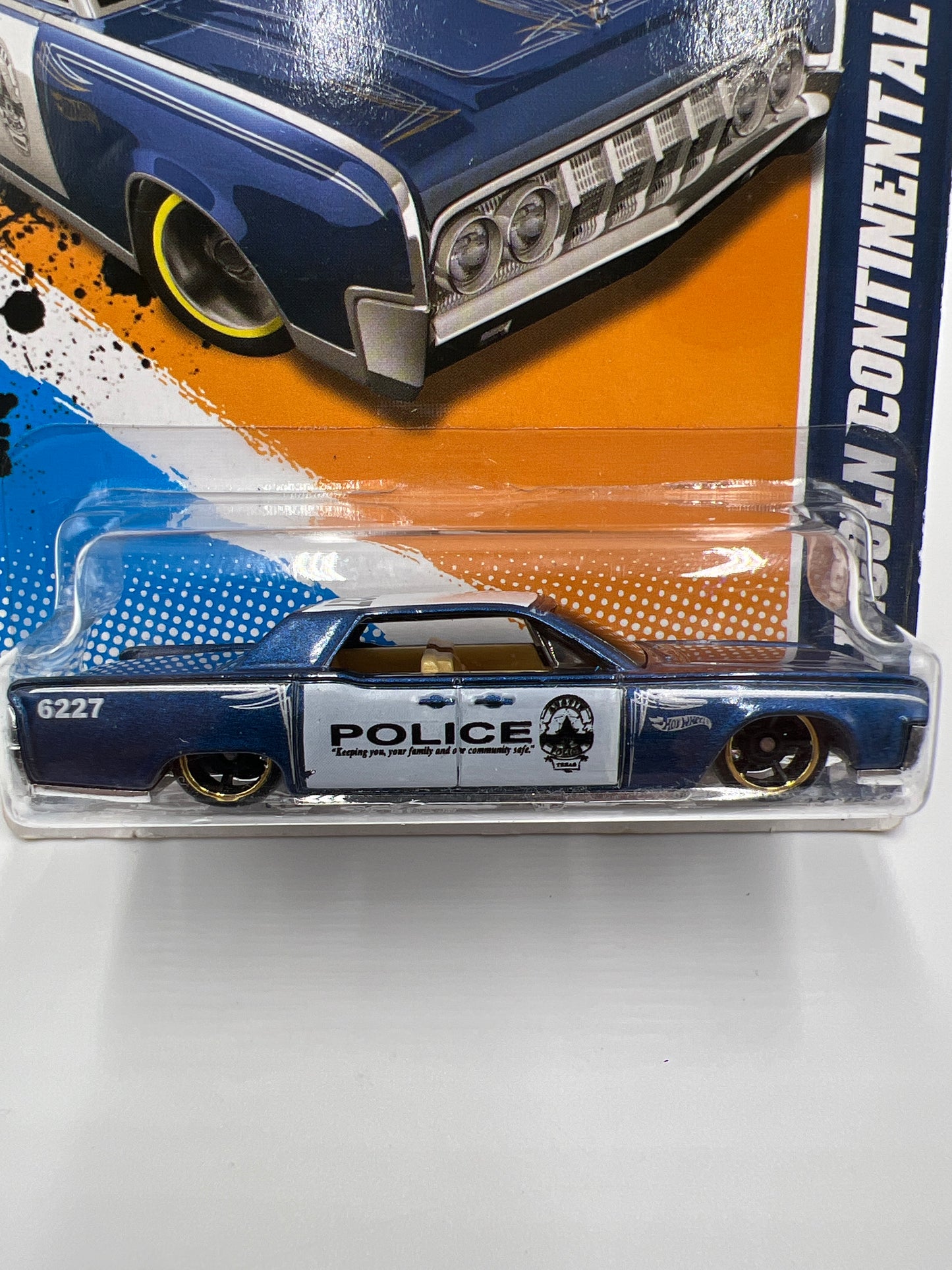 2012 Hot Wheels HW Main Street #170 64 Lincoln Continental Police Blue (Card Not Perfect) 52A