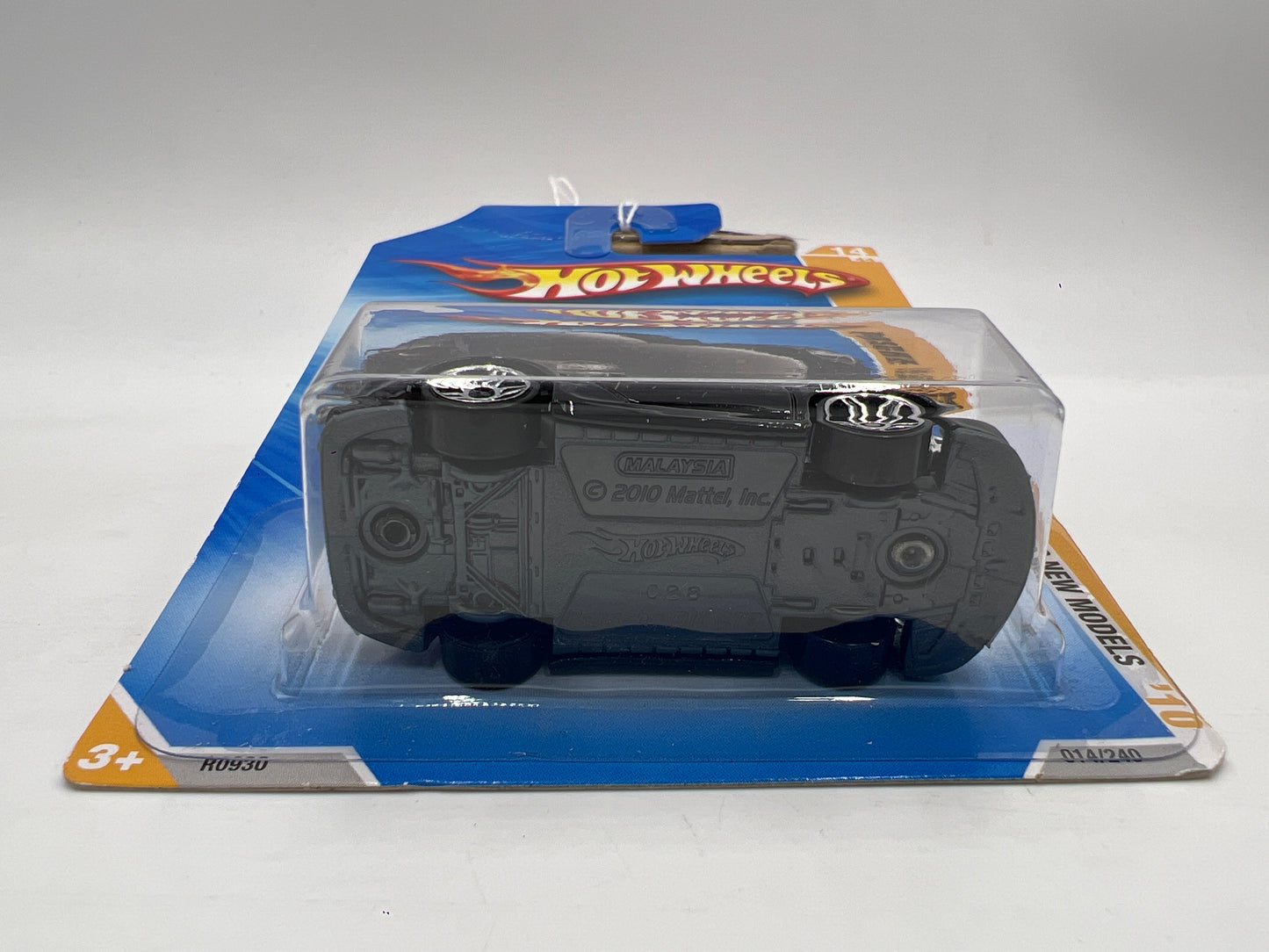 2010 Hot Wheels New Models #14 Porsche 911 GT2 Black Card Not Perfect SR