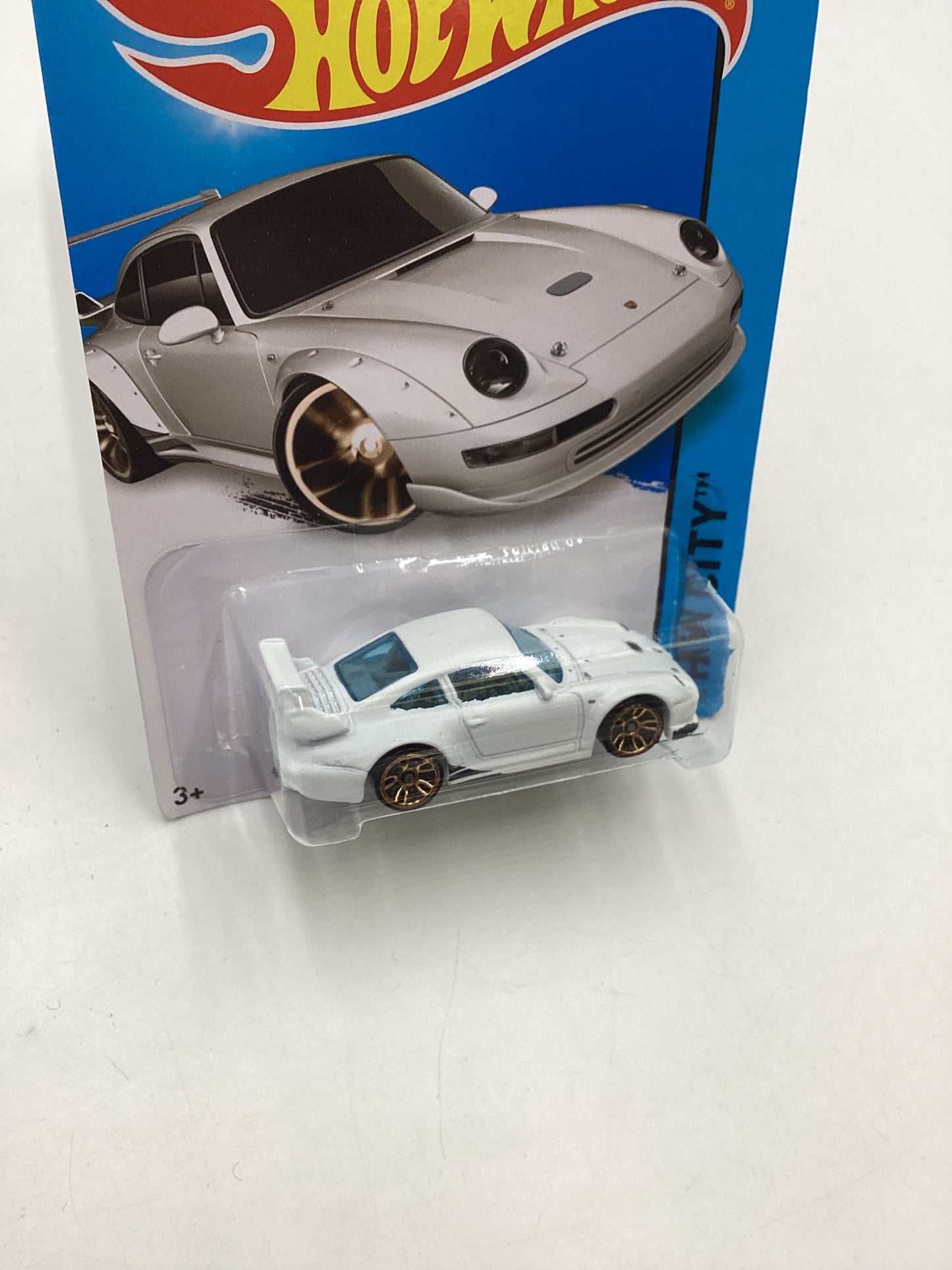 2014 Hot Wheels #27 Porsche 993 GT2 White 101A