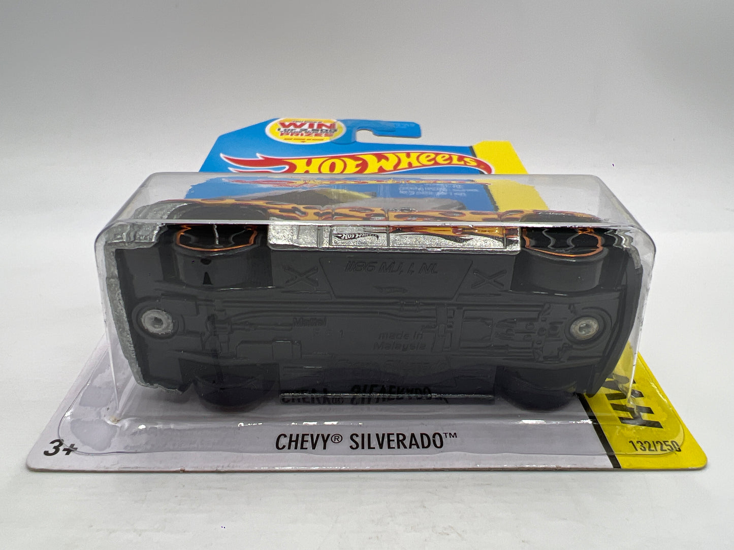 2014 Hot Wheels Walmart Exclusive Zamac 4 #132 Chevy Silverado W/Protector