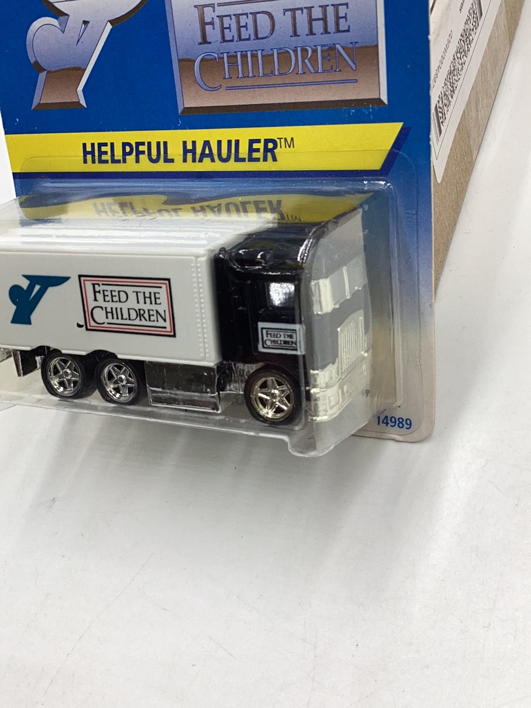 Hot Wheels 1995 Feed The Children Helpful Hauler 1/10000 with protector