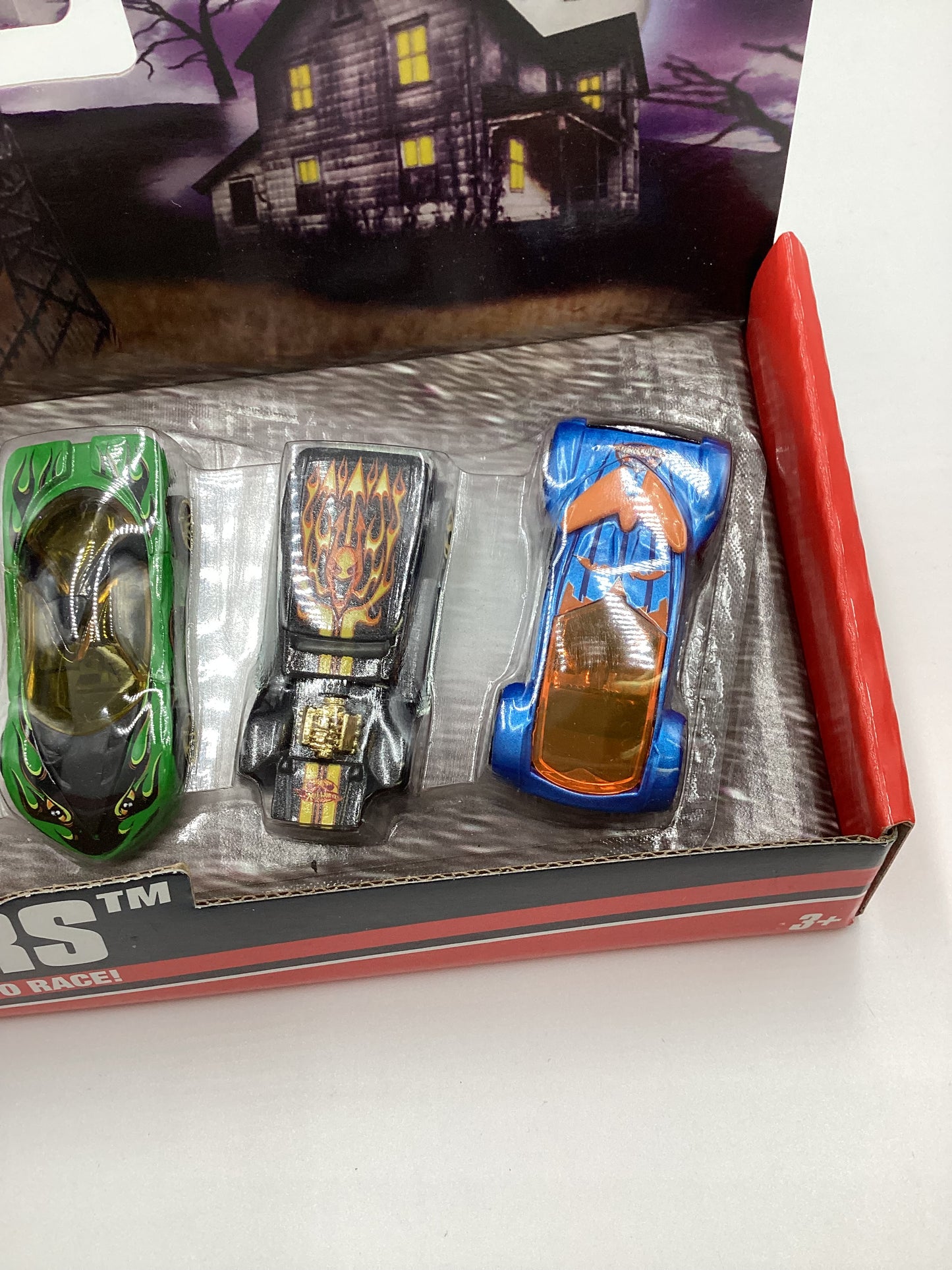 2009 Hot wheels Scary Cars 5 Car Box Set The Demon/ Sweet 16 II/ Sir Ominous/ Pontiac Banshee/ Phantom Racer