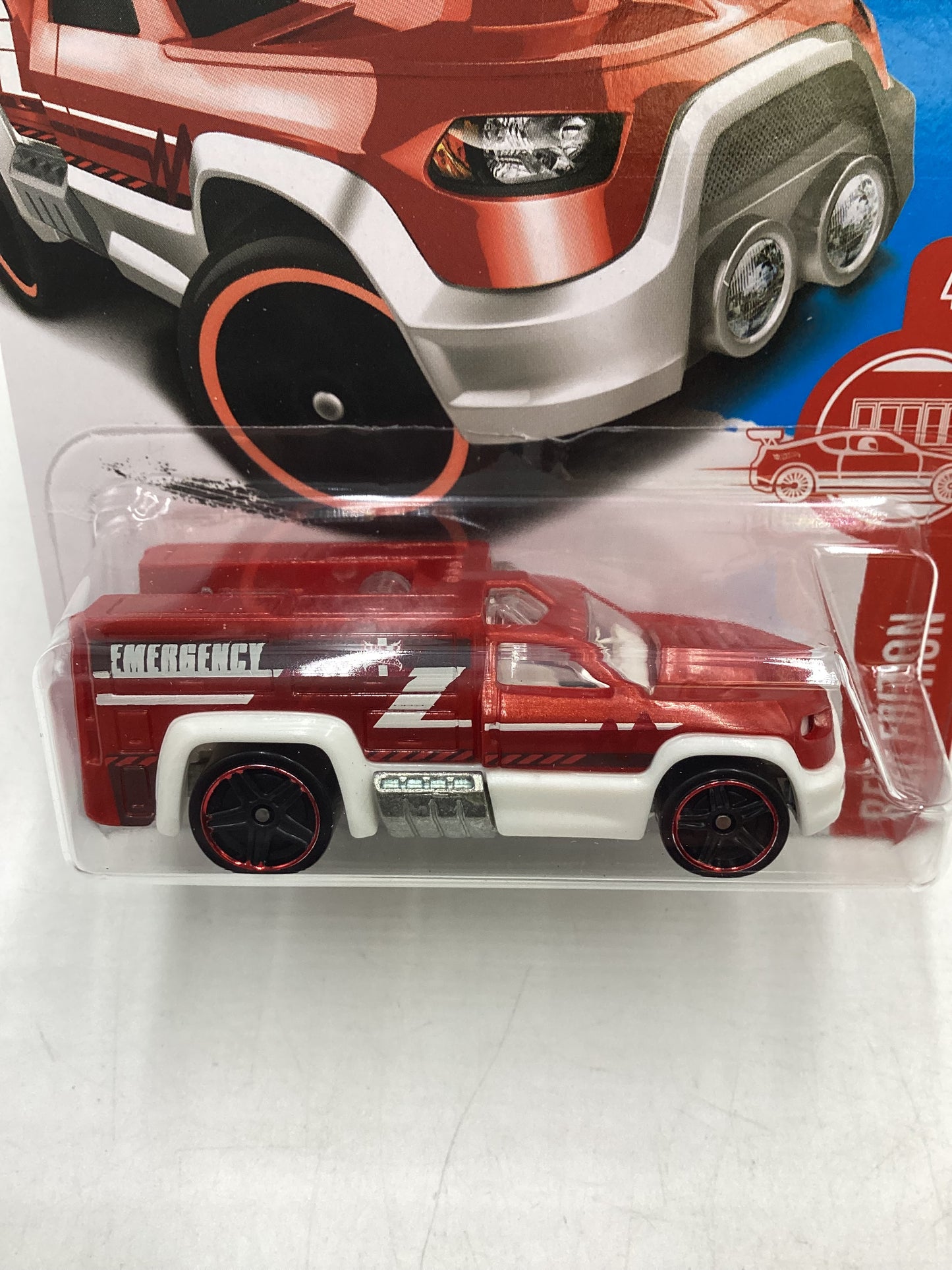 2017 Hot Wheels Factory Sealed Target Exclusive Rescue Duty 145H