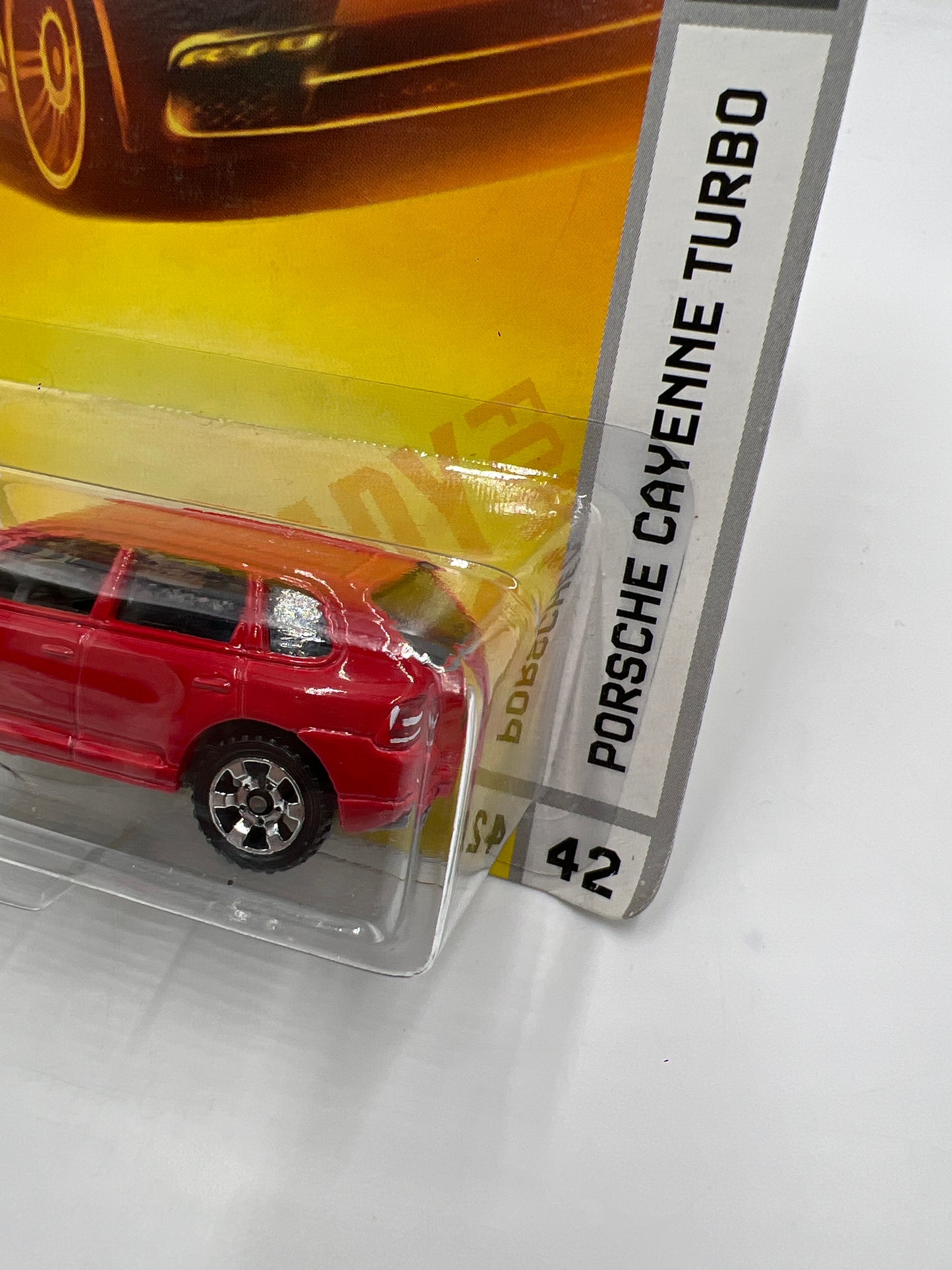 Matchbox VIP Luxury #42 Porsche Cayenne Turbo Red 216M
