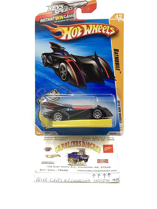 2010 Hot Wheels #42 Batmobile w/ twin mill III keychain Walmart exclusive 159C